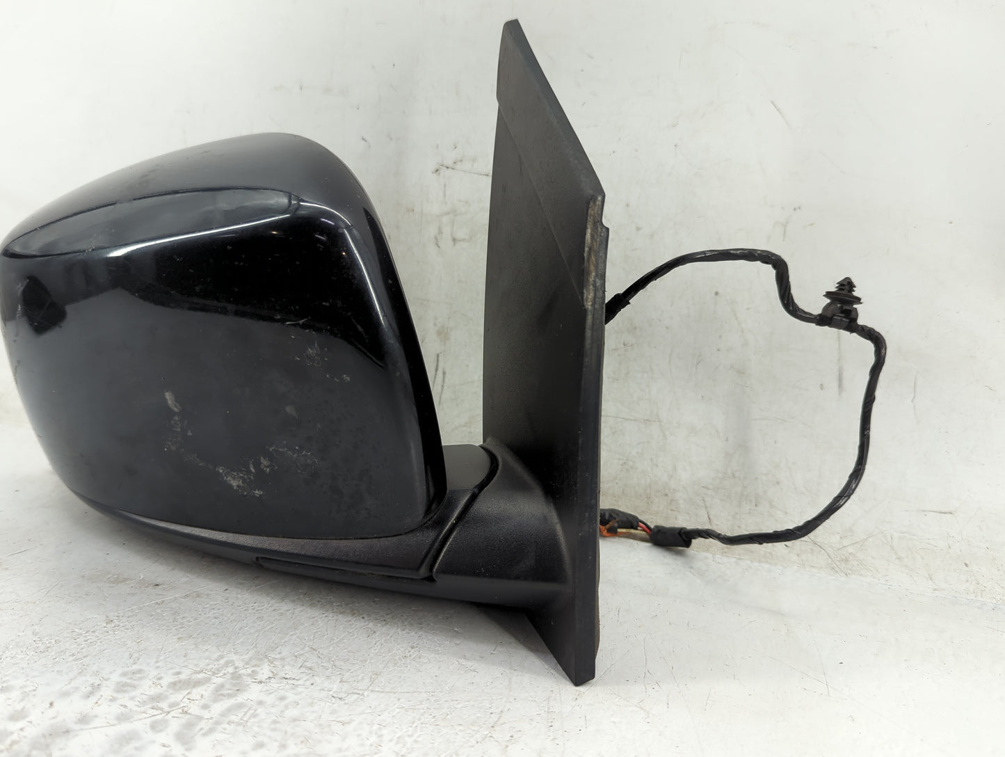 2008 Dodge Grand Caravan Passenger Side View Mirror - Right Door Mirror OEM Used - Oemusedautoparts1.com