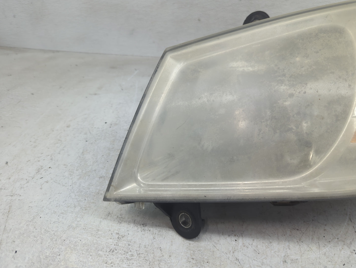 2008-2010 Dodge Grand Caravan Driver Left Oem Head Light Headlight Lamp - Oemusedautoparts1.com