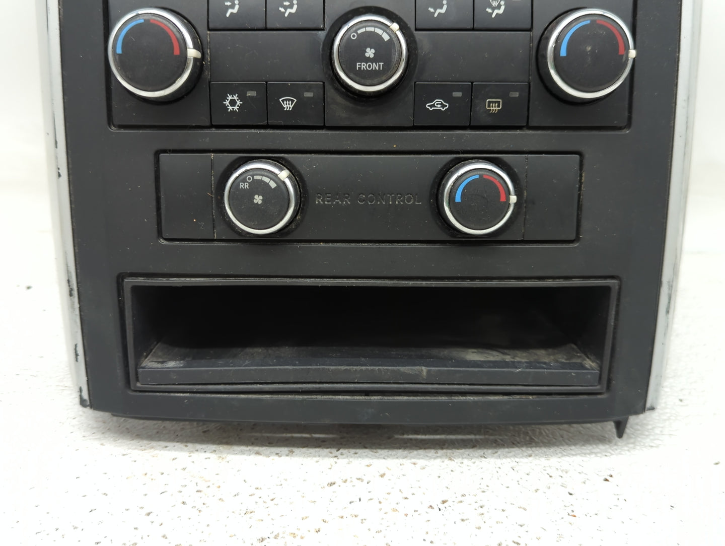 2008-2010 Dodge Grand Caravan Climate Control Module Temperature AC/Heater Replacement Fits Fits 2008 2009 2010 OEM Used Aut