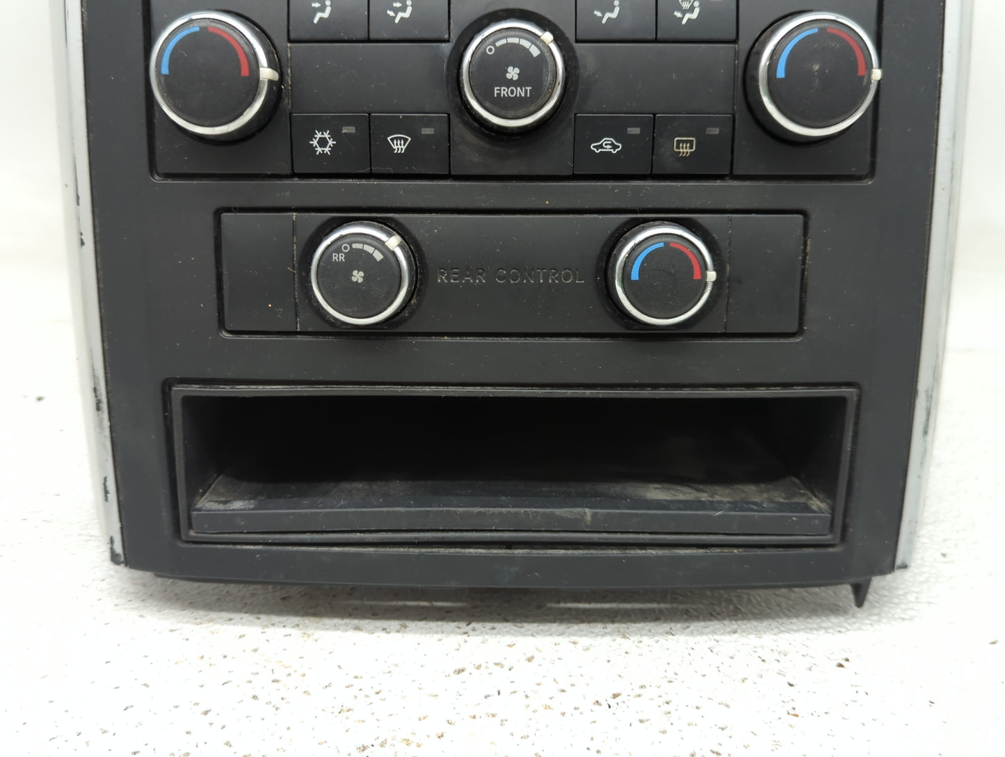 2008-2010 Dodge Grand Caravan Climate Control Module Temperature AC/Heater Replacement Fits Fits 2008 2009 2010 OEM Used Aut
