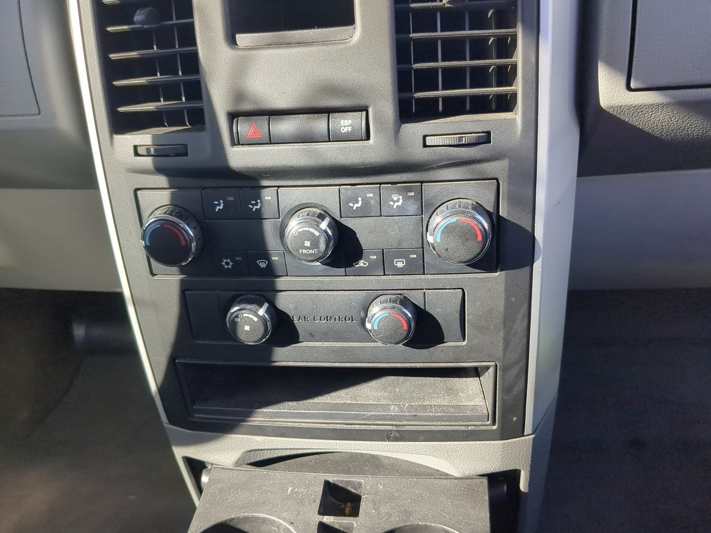 2008-2009 Dodge Grand Caravan Climate Control Module Temperature AC/Heater Replacement Fits Fits 2008 2009 OEM Used Auto Par