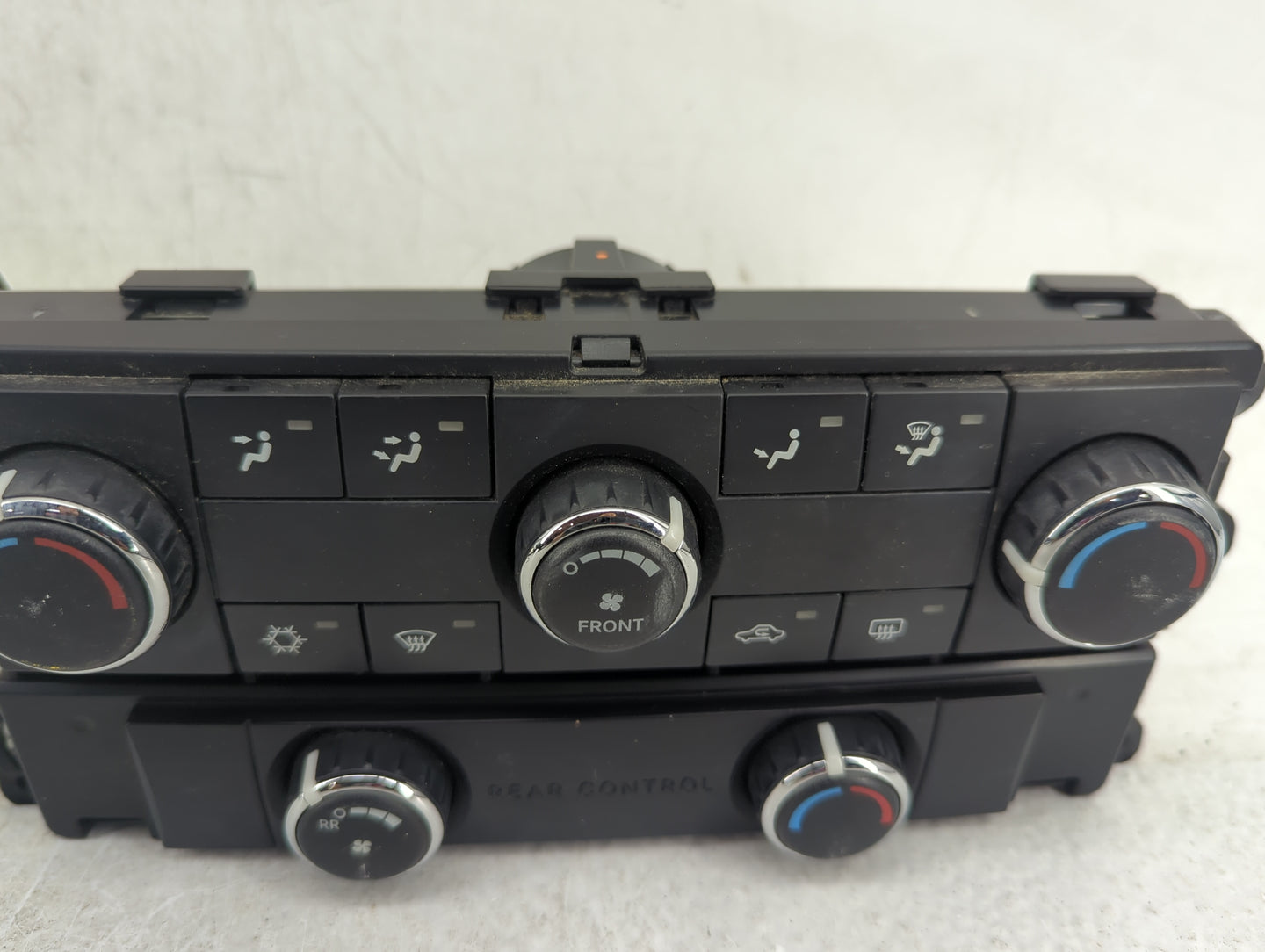 2008-2009 Dodge Grand Caravan Climate Control Module Temperature AC/Heater Replacement Fits Fits 2008 2009 OEM Used Auto Par