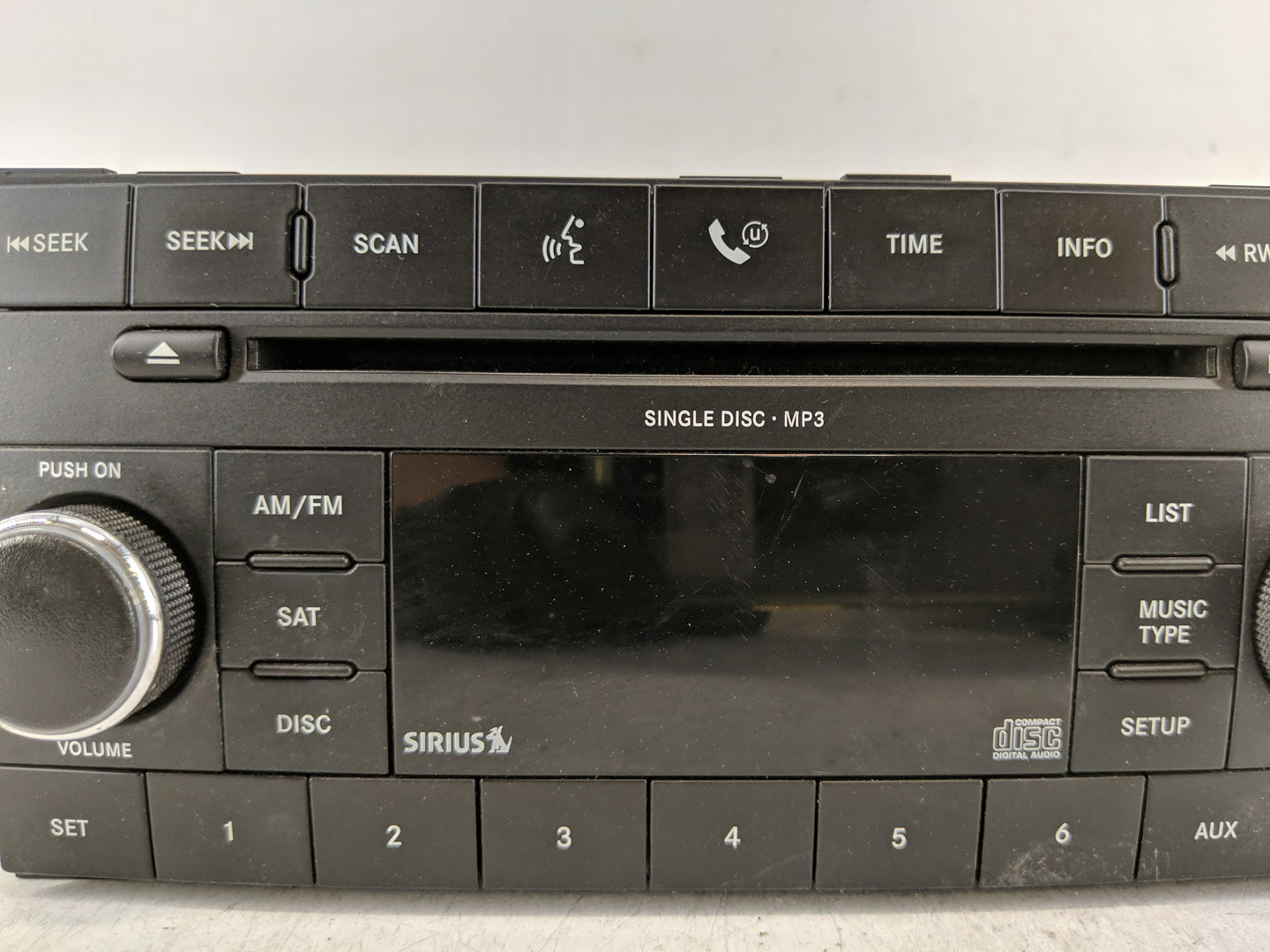 2008 Dodge Grand Caravan Radio AM FM Cd Player Receiver Replacement P/N:P05064061AJ Fits OEM Used Auto Parts - Oemusedautopa