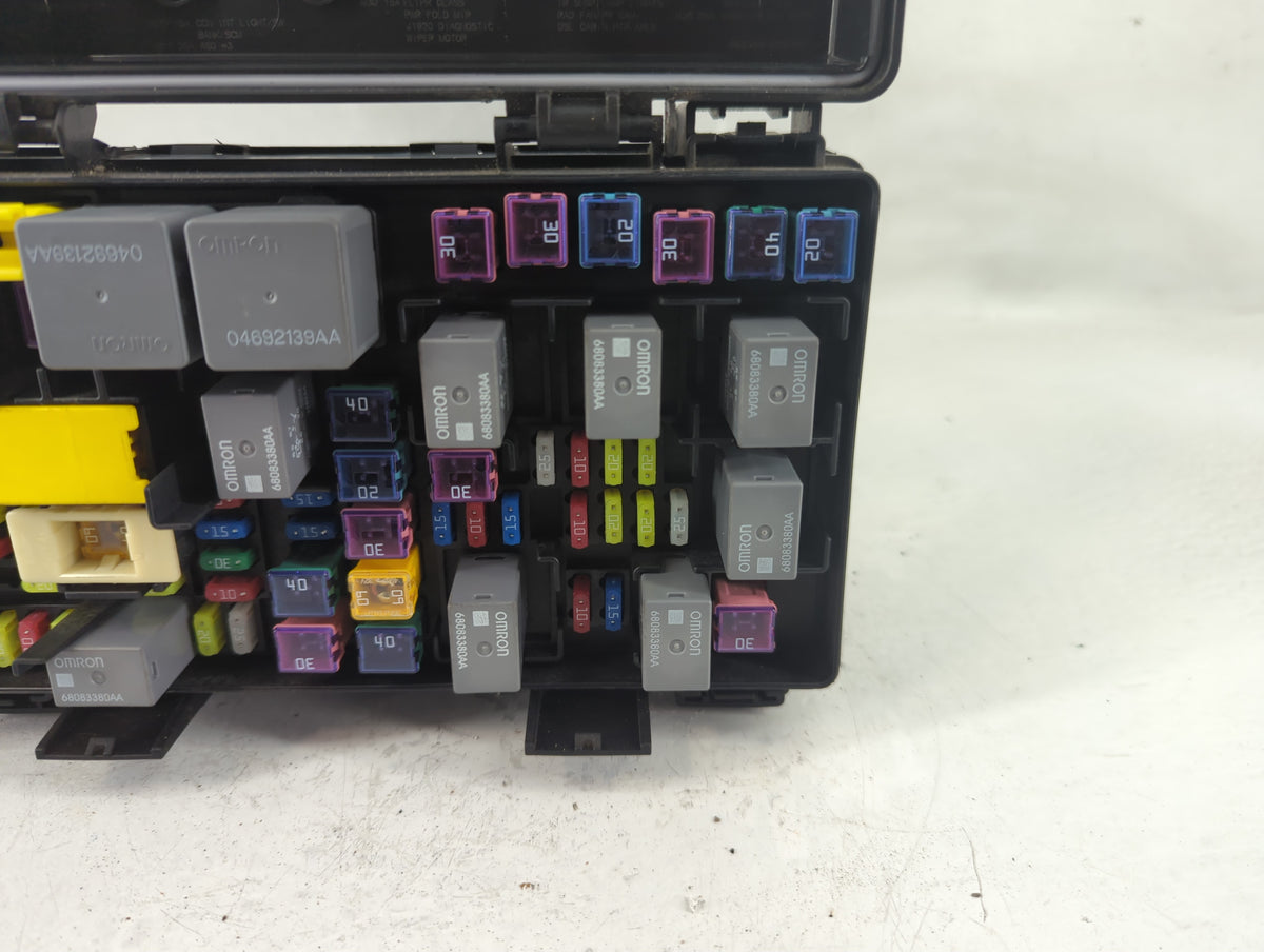 2008-2008 Dodge Grand Caravan Fusebox Fuse Box Relay Module Tipm 1200715 - Oemusedautoparts1.com