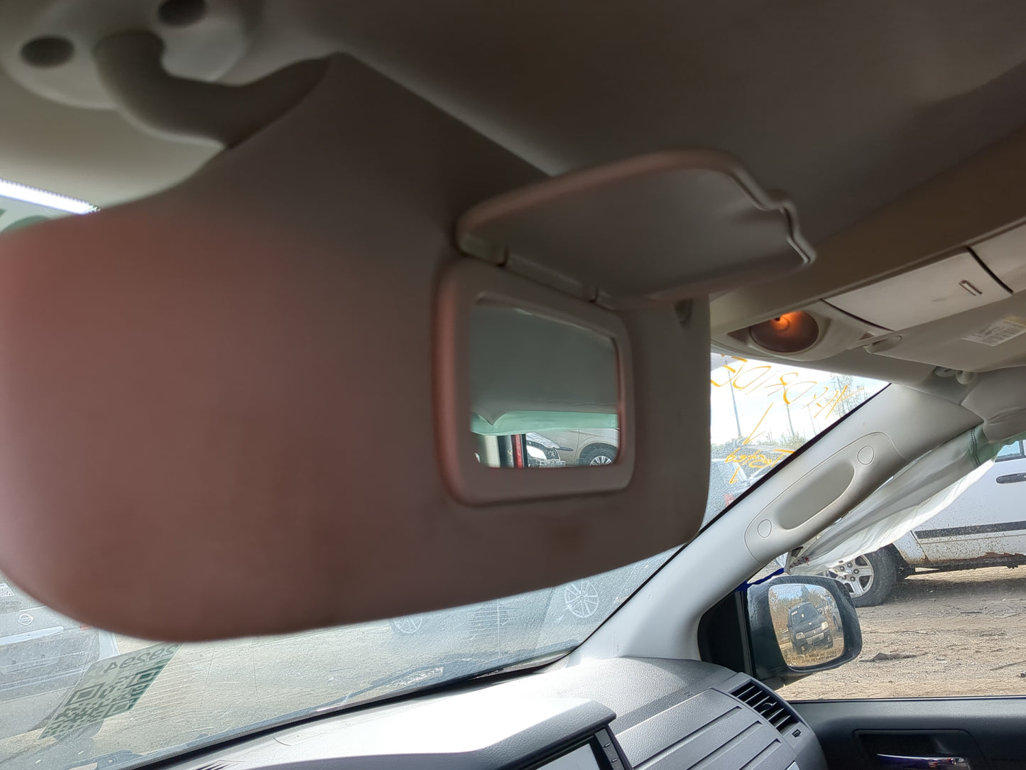 2008-2010 Dodge Grand Caravan Sun Visor Shade Replacement Driver Left Mirror Fits Fits 2008 2009 2010 OEM Used Auto Parts - 