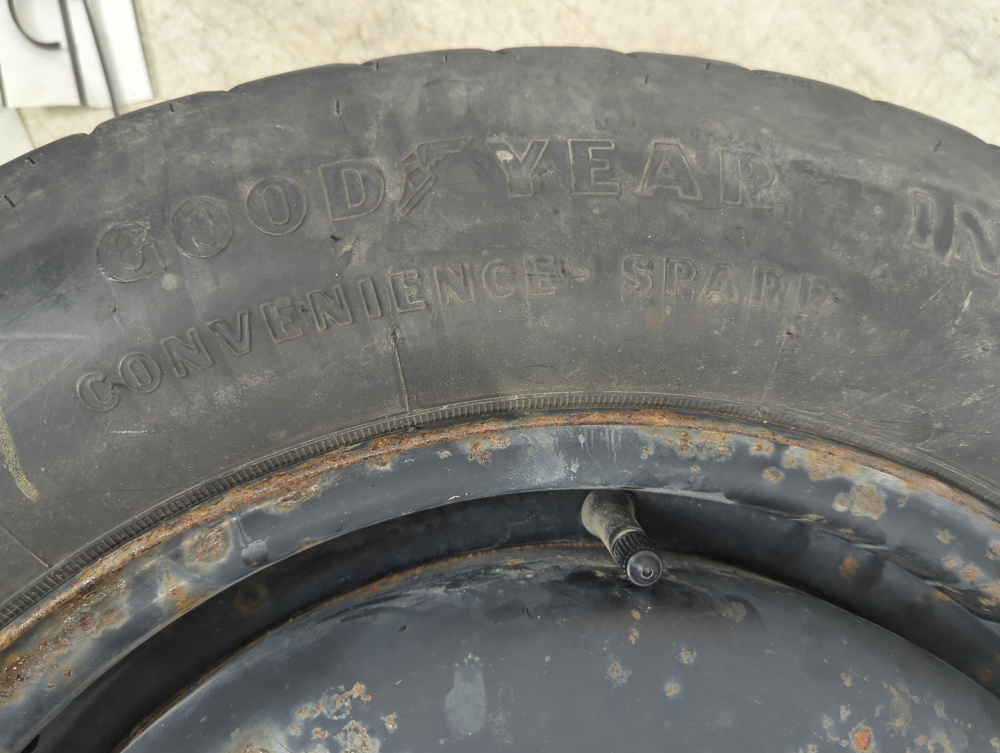 2008-2015 Dodge Grand Caravan Spare Donut Tire Wheel Rim Oem - Oemusedautoparts1.com