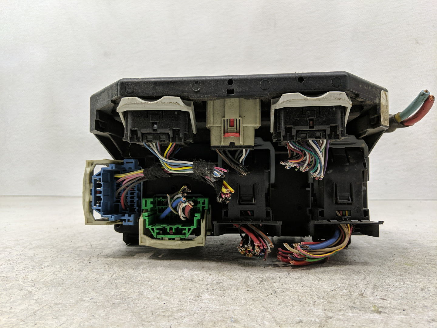2008-2008 Dodge Grand Caravan Fusebox Fuse Box Relay Module Tipm - Oemusedautoparts1.com