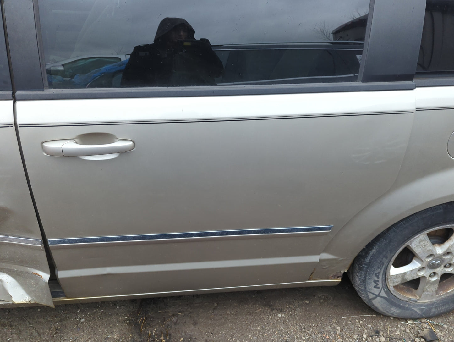 2008-2020 Dodge Grand Caravan Driver Rear Door Oem - Oemusedautoparts1.com