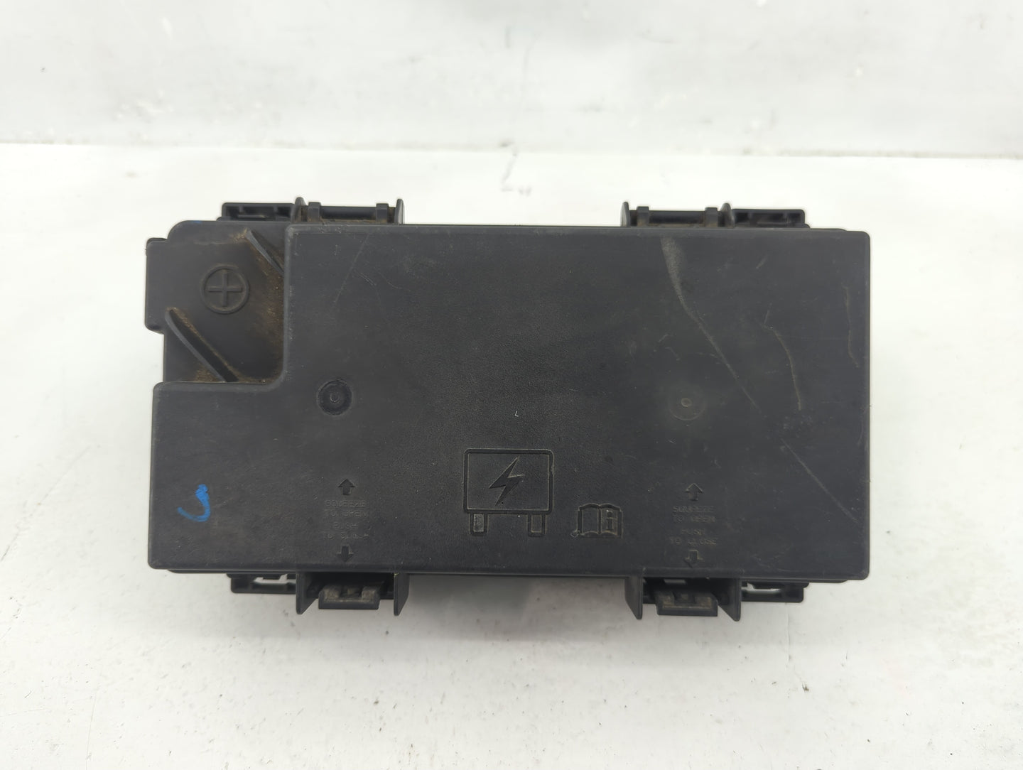 2008-2008 Dodge Grand Caravan Fusebox Fuse Box Relay Module Tipm - Oemusedautoparts1.com