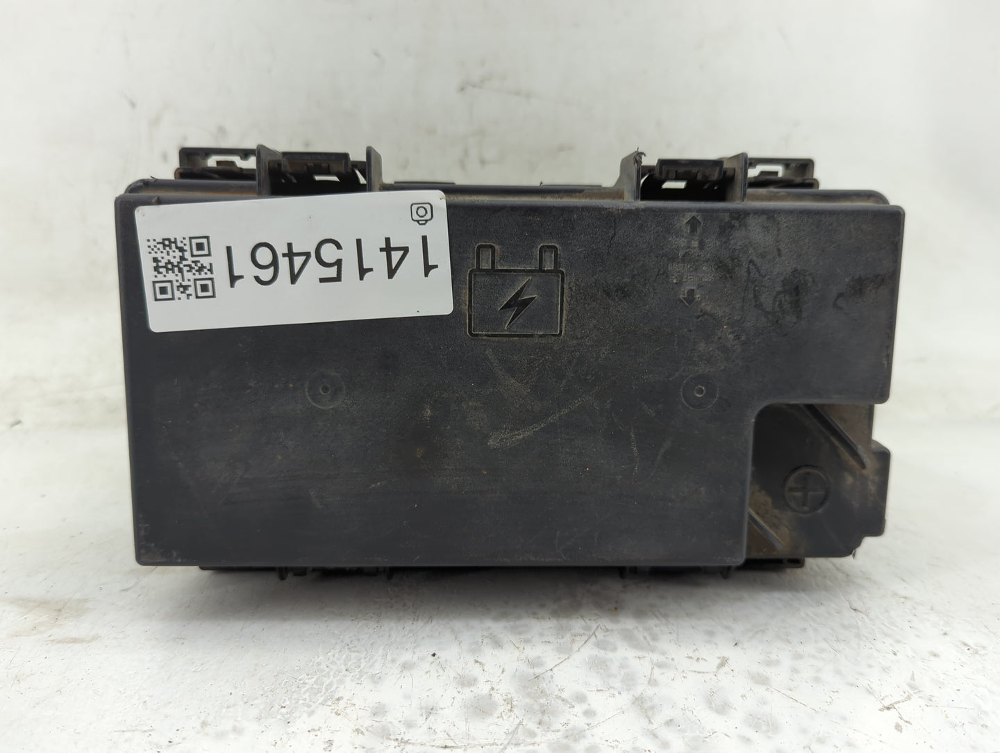 2008 Dodge Grand Caravan Fusebox Fuse Box Panel Relay Module P/N:RTB09C04C6 Fits OEM Used Auto Parts - Oemusedautoparts1.com