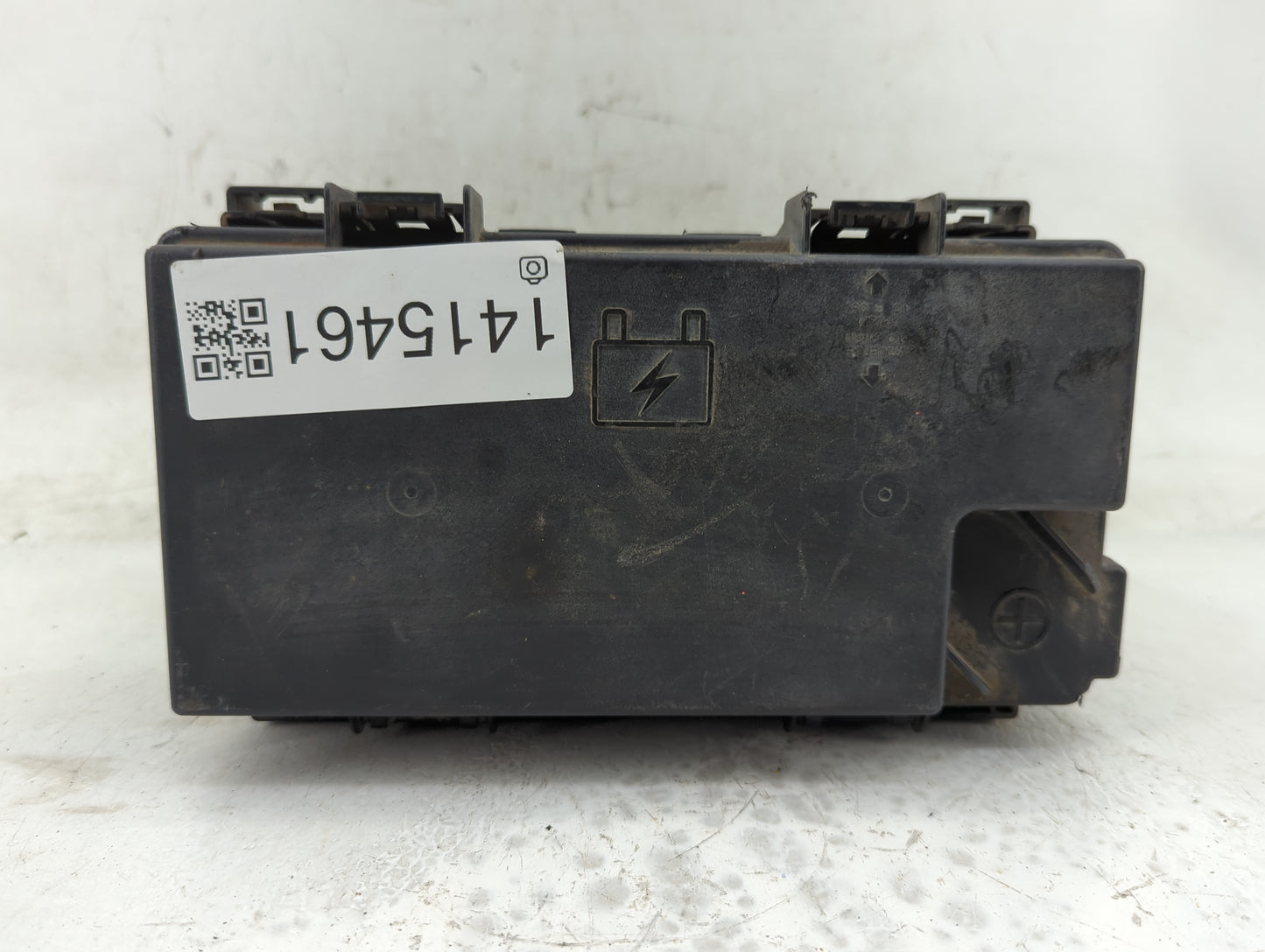 2008 Dodge Grand Caravan Fusebox Fuse Box Panel Relay Module P/N:RTB09C04C6 Fits OEM Used Auto Parts - Oemusedautoparts1.com