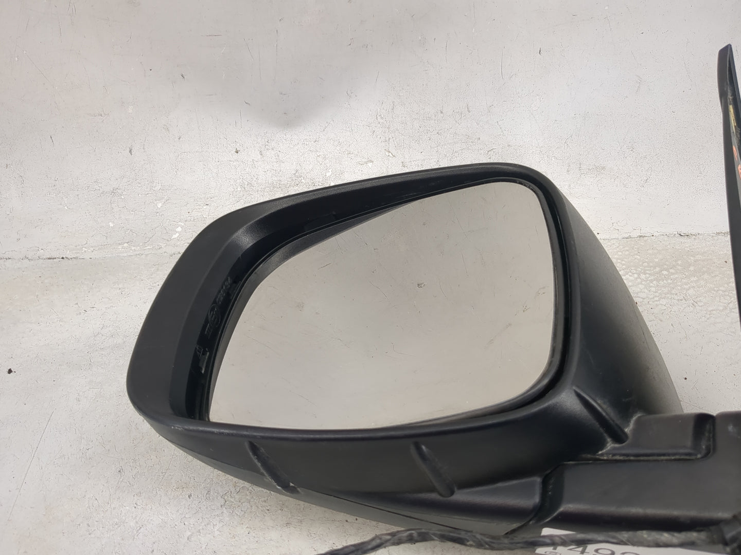 2008-2010 Dodge Grand Caravan Driver Side View Mirror - Left Door Mirror OEM Used - Oemusedautoparts1.com