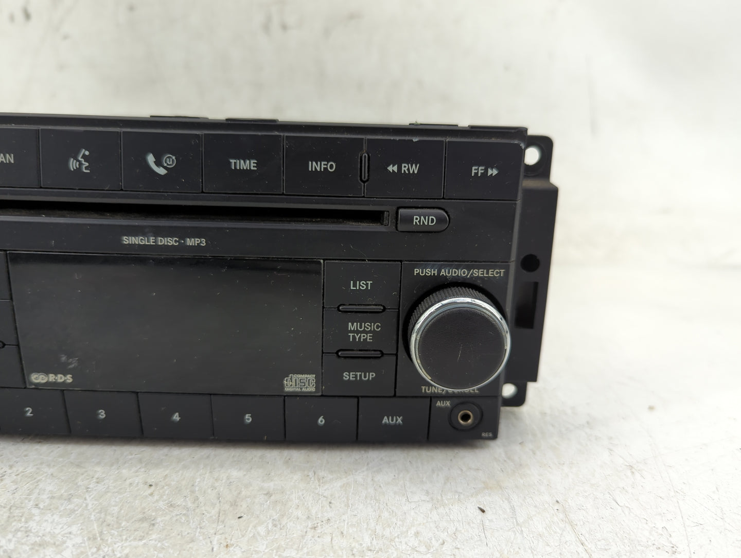 2008 Dodge Magnum Radio AM FM Cd Player Receiver Replacement P/N:05064410AF Fits Fits 2009 2010 OEM Used Auto Parts - Oemuse