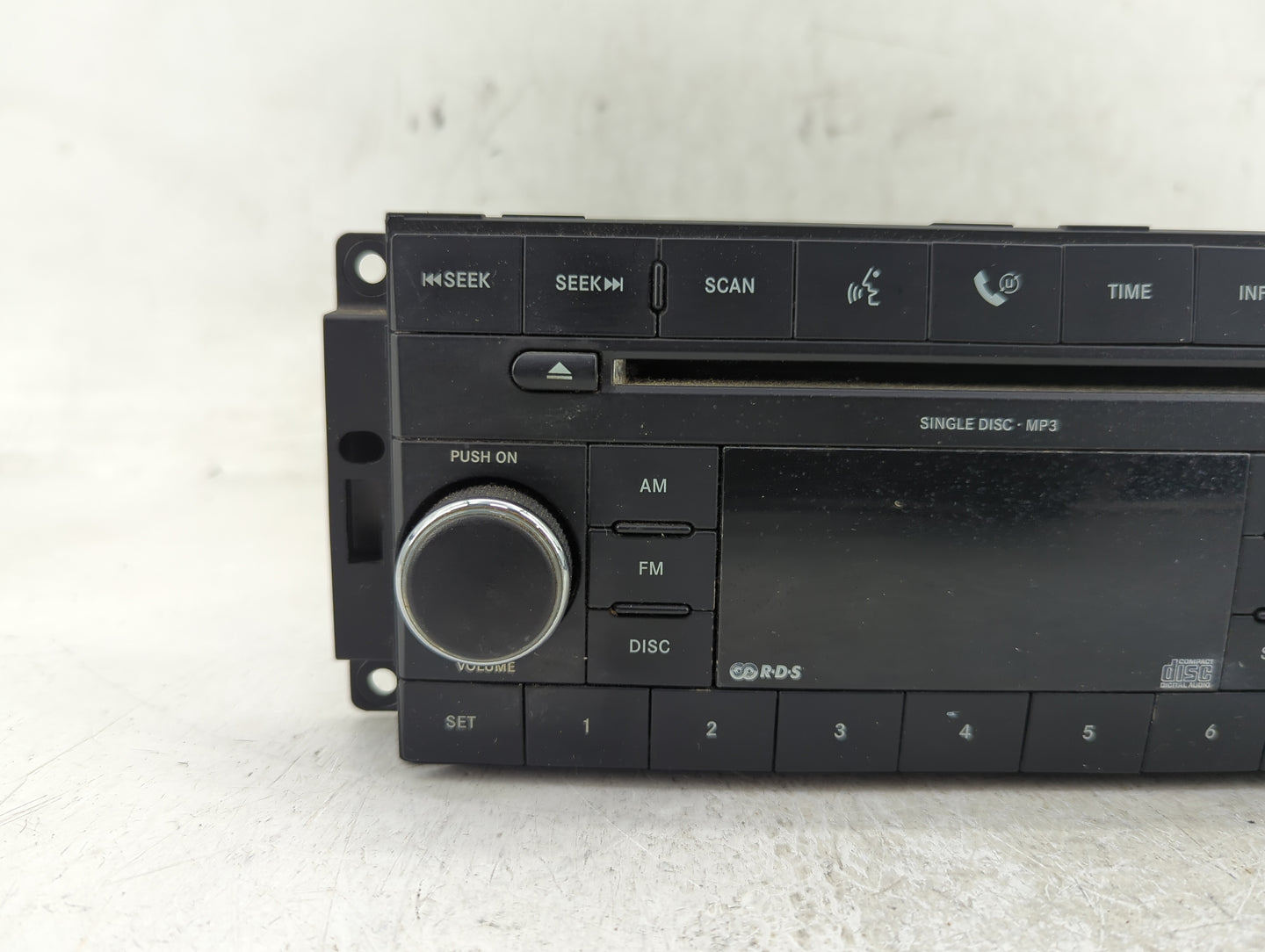 2008 Dodge Magnum Radio AM FM Cd Player Receiver Replacement P/N:P05064410AE Fits Fits 2009 2010 OEM Used Auto Parts - Oemus