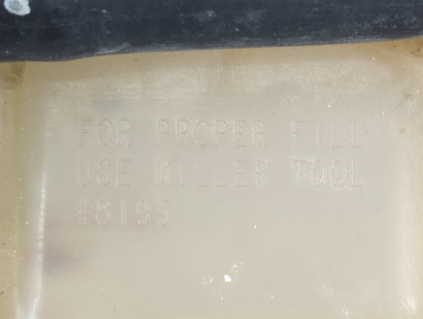 2005-2008 Dodge Magnum Windshield Washer Fluid Reservoir Bottle Oem - Oemusedautoparts1.com