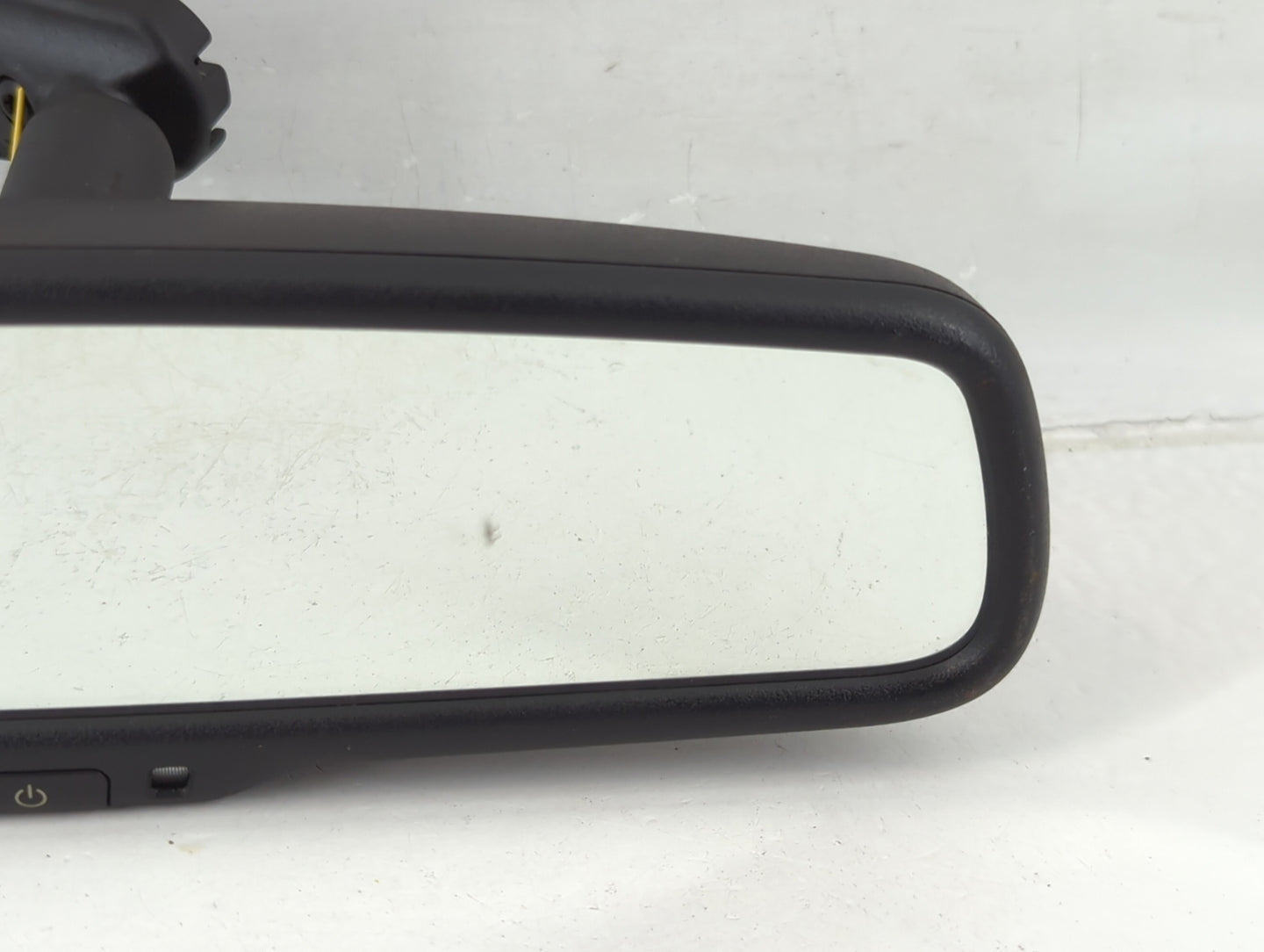 2008 Dodge Ram 1500 Interior Rear View Mirror Replacement OEM P/N:E11015892 Fits OEM Used Auto Parts - Oemusedautoparts1.com