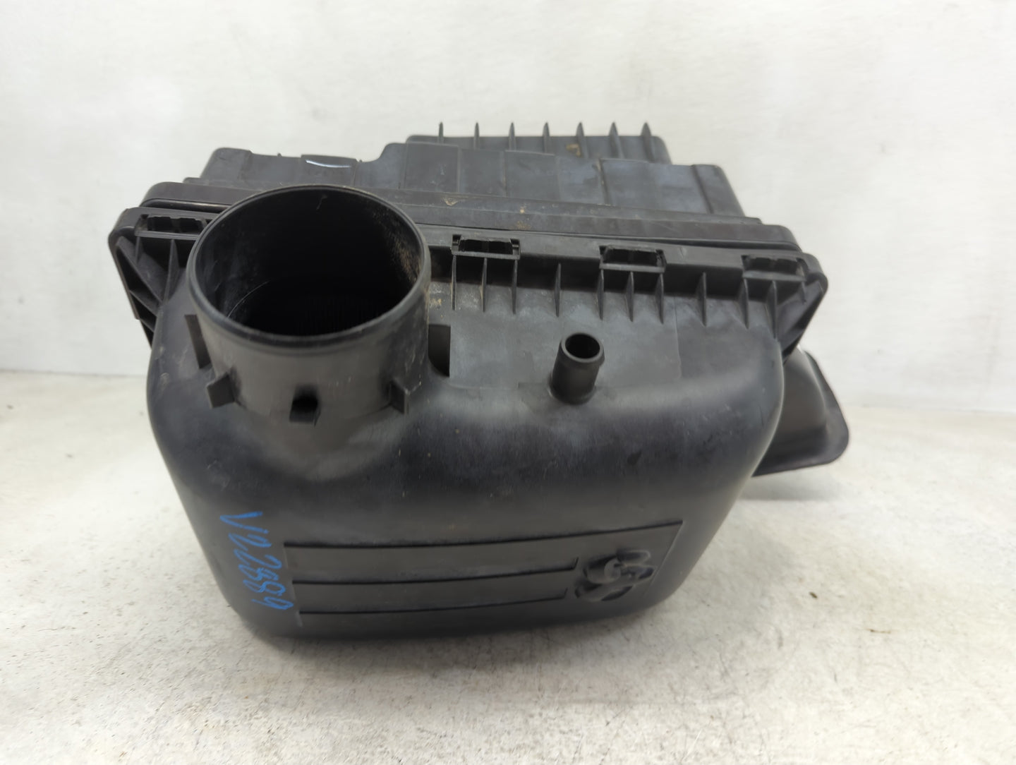 2002-2003 Dodge Ram 1500 Air Cleaner Intake-duct Hose Tube - Oemusedautoparts1.com