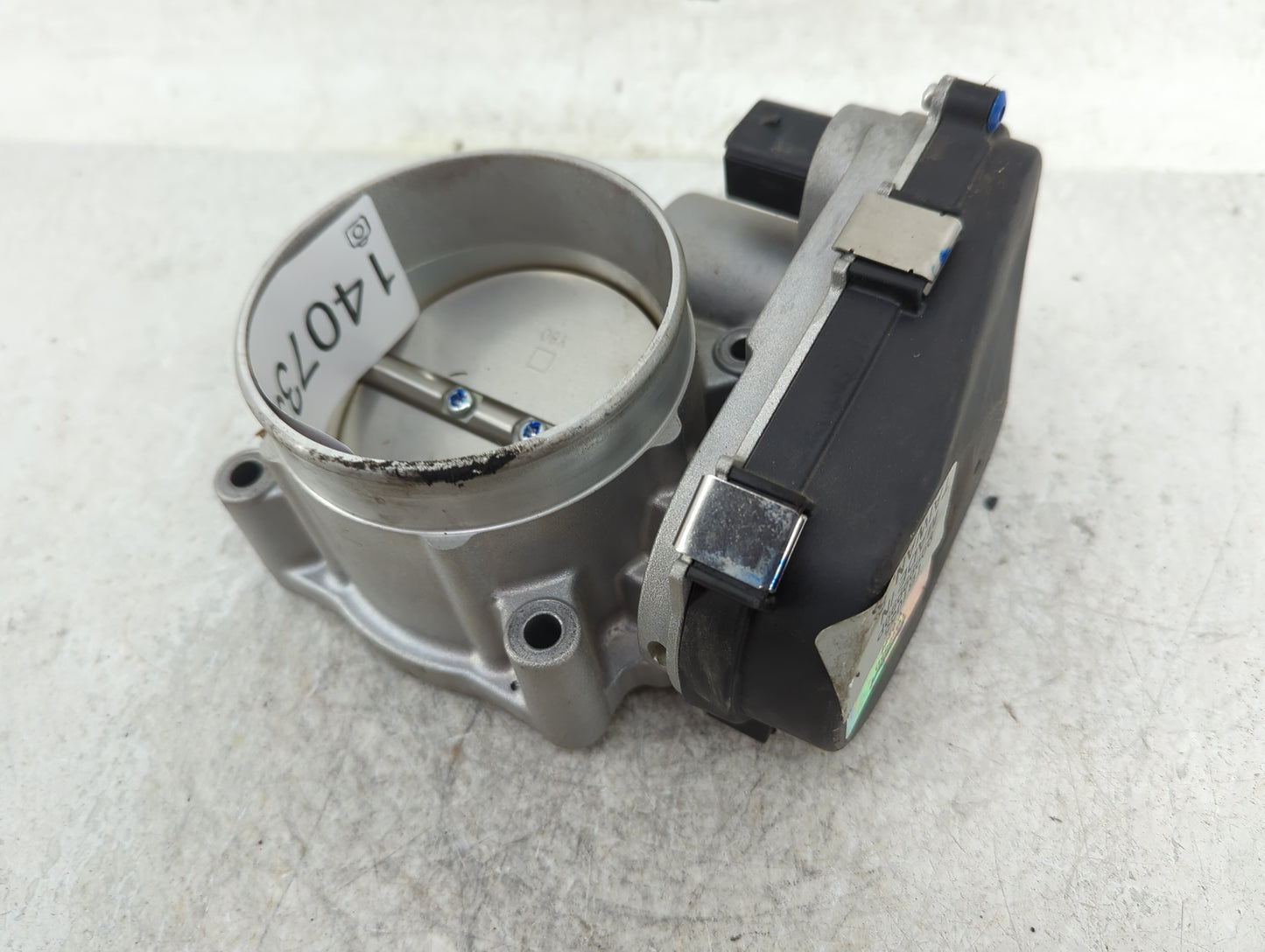 2005-2010 Dodge Ram 1500 Throttle Body Fits Fits 2005 2006 2007 2008 2009 2010 2011 2012 OEM Used Auto Parts - Oemusedautopa
