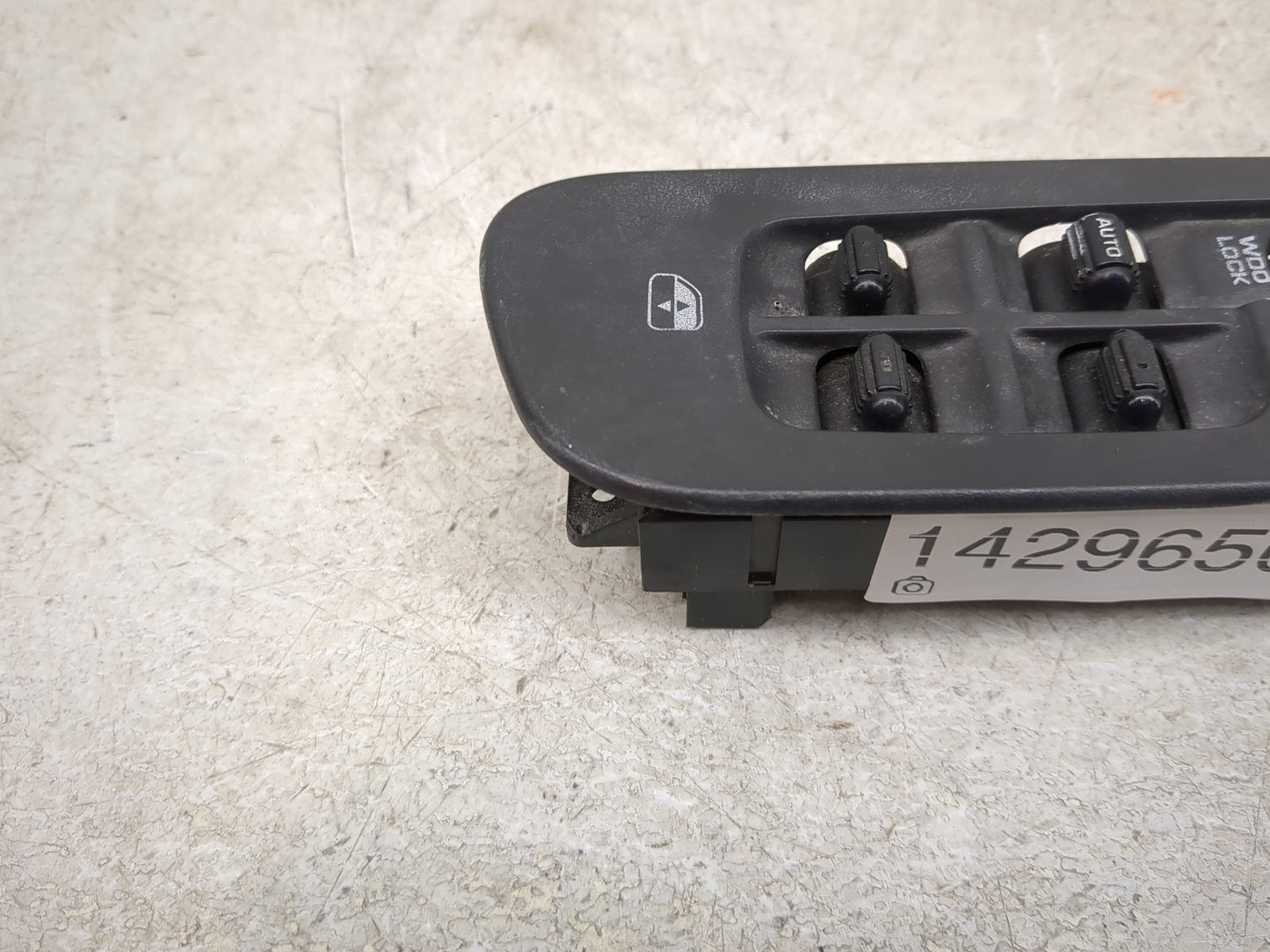 2002-2008 Dodge Ram 1500 Master Power Window Switch Replacement Driver Side Left P/N:397540 Fits OEM Used Auto Parts - Oemus