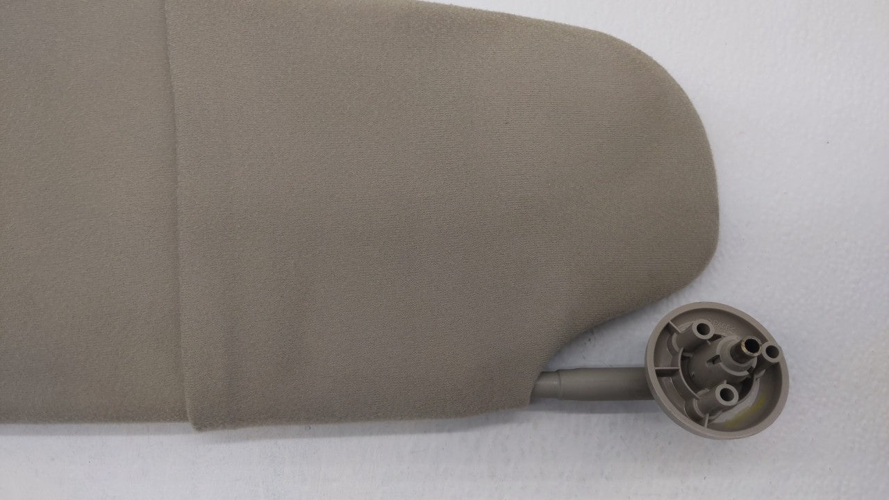 2007-2008 Dodge Ram 1500 Sun Visor Shade Replacement Driver Left Mirror Fits Fits 2007 2008 OEM Used Auto Parts - Oemusedaut