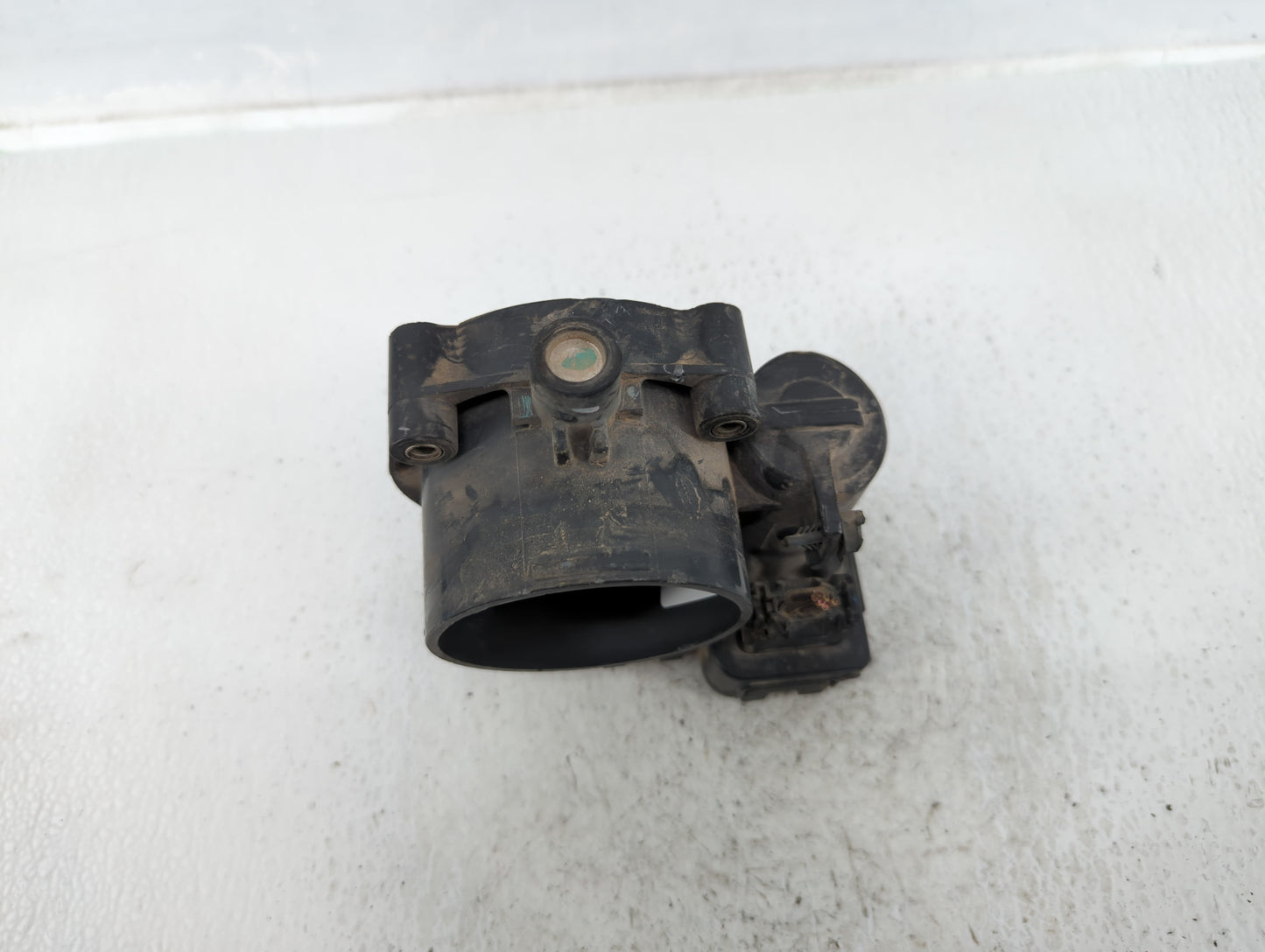 2008 Dodge Ram 1500 Throttle Body P/N:53032837AA Fits Fits 2009 2010 2011 2012 2013 OEM Used Auto Parts - Oemusedautoparts1.