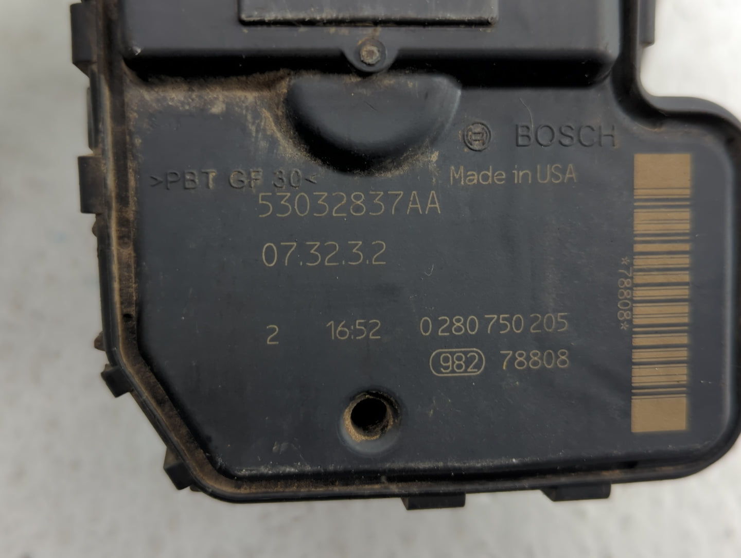 2008 Dodge Ram 1500 Throttle Body P/N:53032837AA Fits Fits 2009 2010 2011 2012 2013 OEM Used Auto Parts - Oemusedautoparts1.