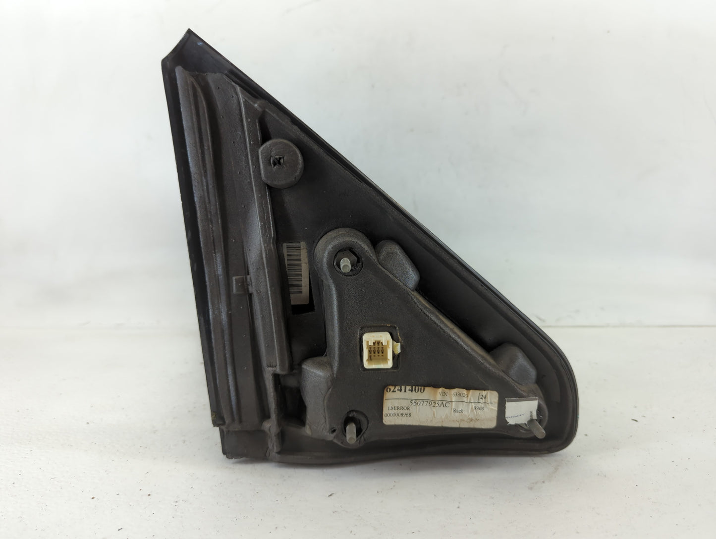 2002-2008 Dodge Ram 1500 Driver Side View Mirror - Left Door Mirror OEM Used - Oemusedautoparts1.com