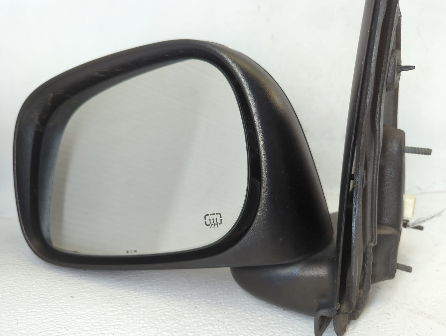 2002-2008 Dodge Ram 1500 Driver Side View Mirror - Left Door Mirror OEM Used - Oemusedautoparts1.com