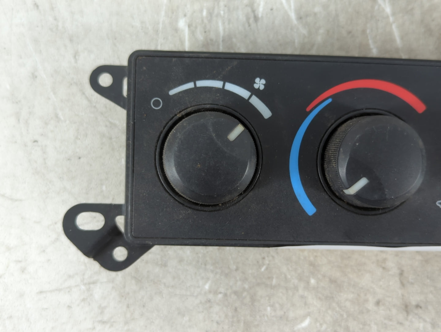 2008 Dodge Ram 1500 Climate Control Module Temperature AC/Heater Replacement P/N:P55057079AB Fits Fits 2009 2010 2011 OEM Us