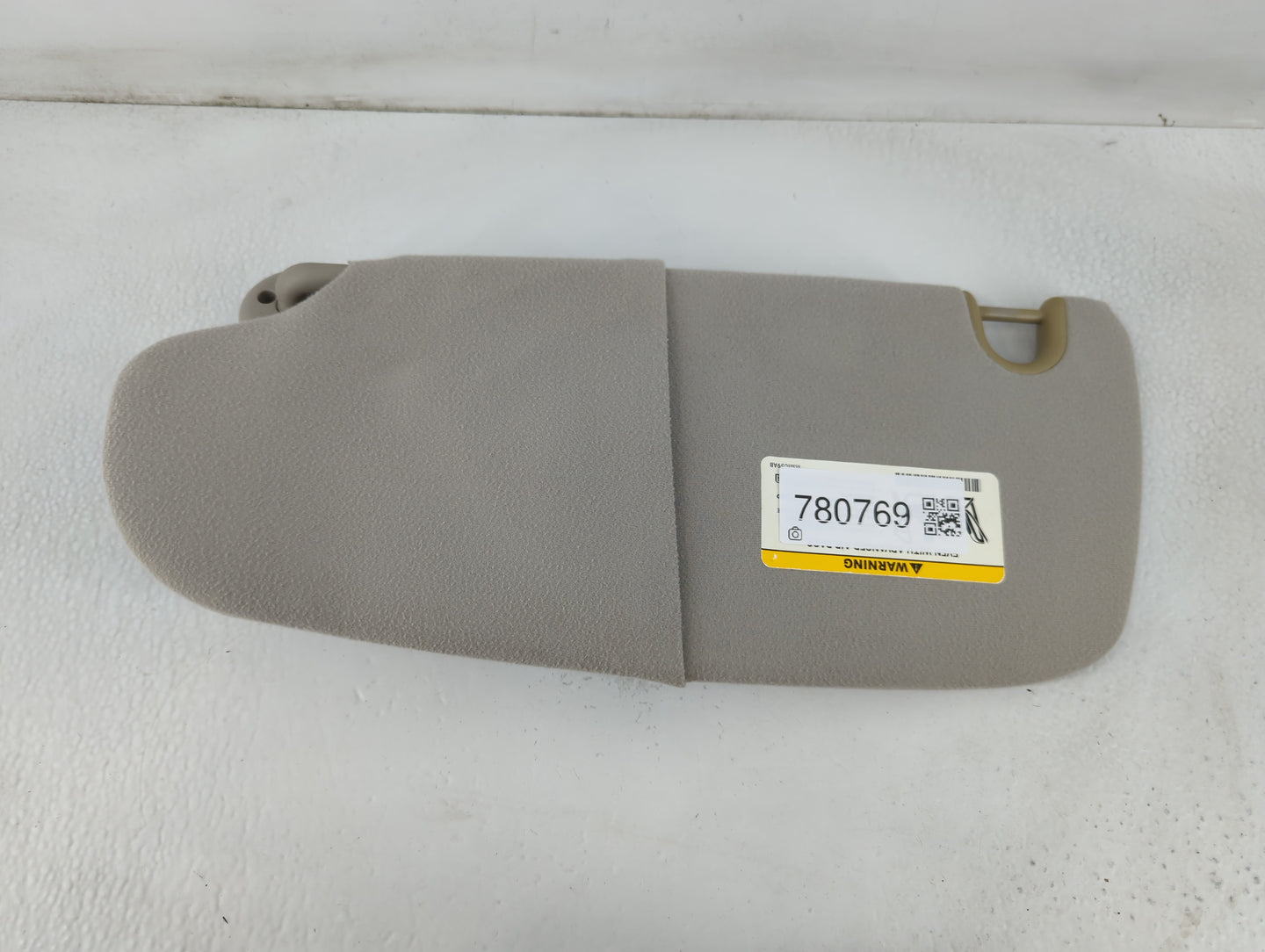 2007-2008 Dodge Ram 1500 Sun Visor Shade Replacement Passenger Right Mirror Fits Fits 2007 2008 OEM Used Auto Parts - Oemuse