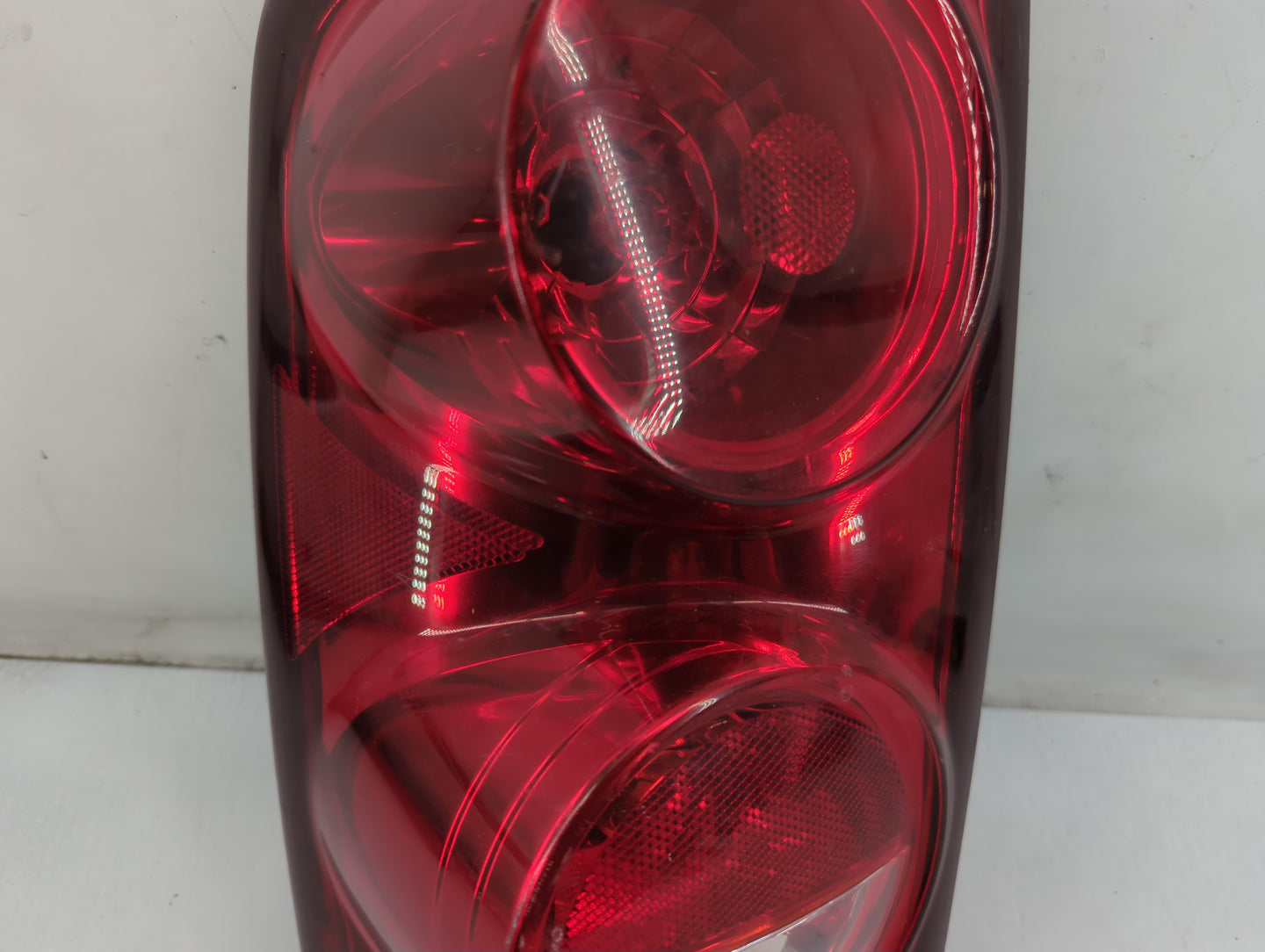 2007-2008 Dodge Ram 1500 Tail Light Assembly Driver Left OEM Fits Fits 2007 2008 2009 OEM Used Auto Parts - Oemusedautoparts