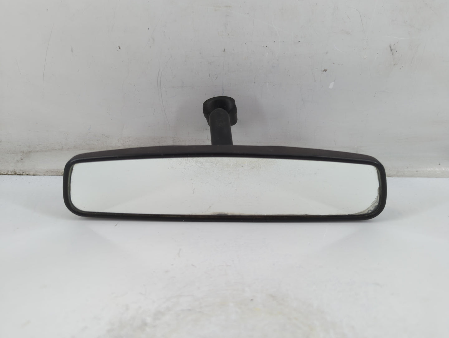 2008 Dodge Ram 1500 Interior Rear View Mirror Replacement OEM P/N:E8011083 Fits OEM Used Auto Parts - Oemusedautoparts1.com