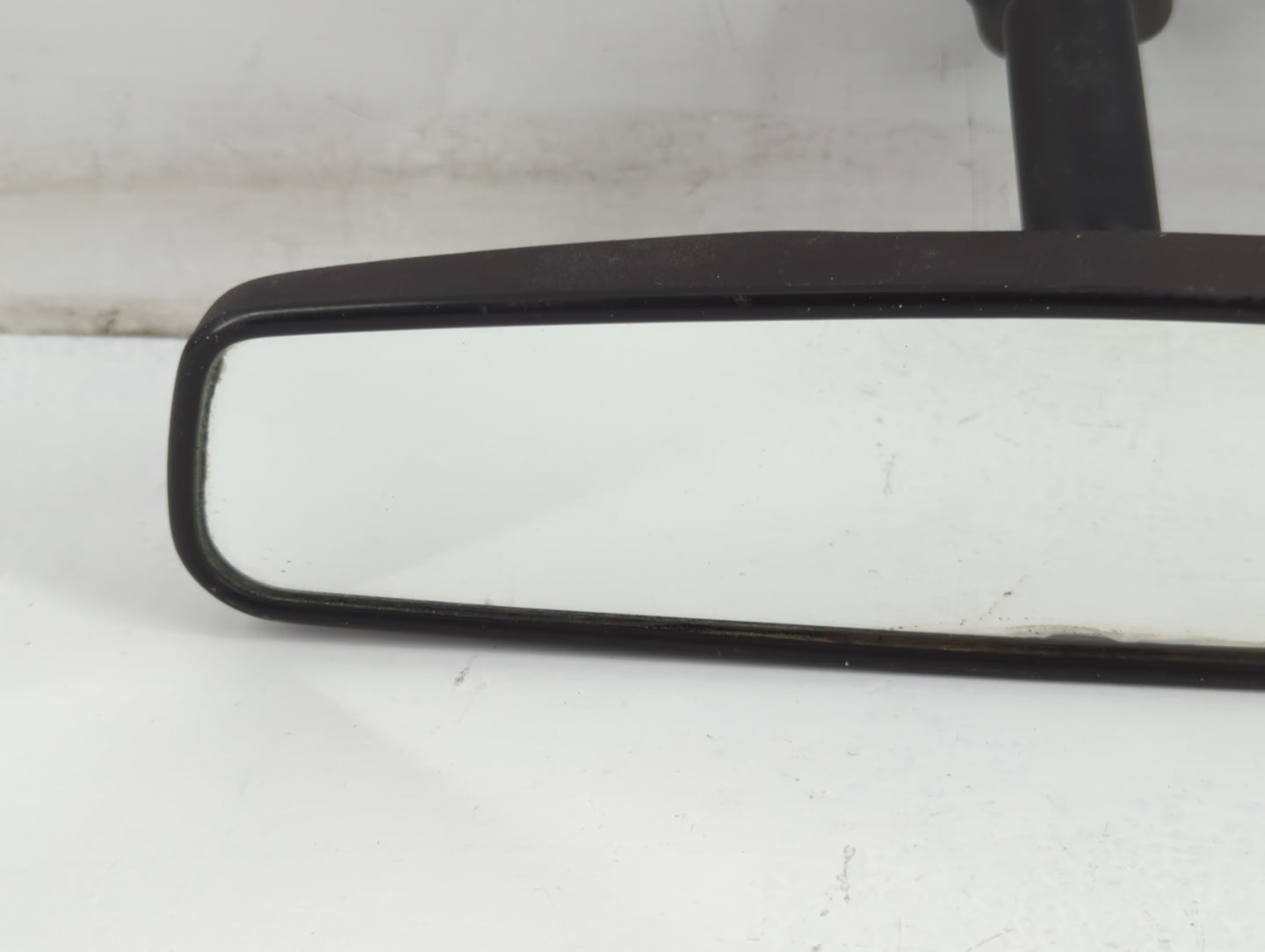 2008 Dodge Ram 1500 Interior Rear View Mirror Replacement OEM P/N:E8011083 Fits OEM Used Auto Parts - Oemusedautoparts1.com