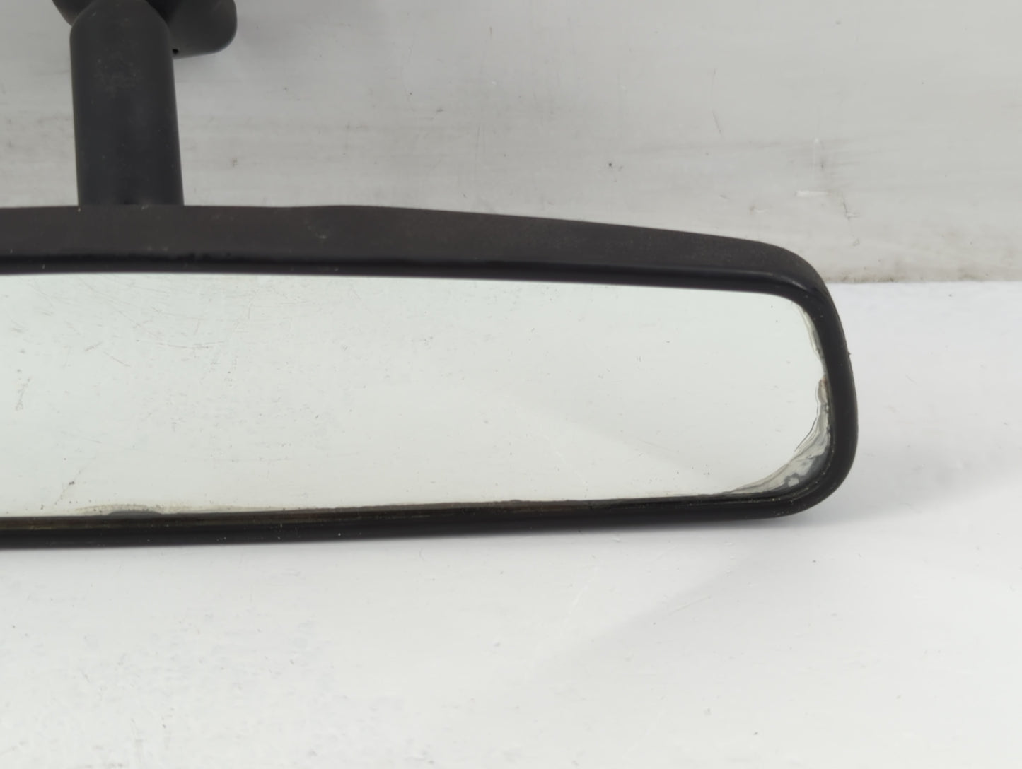 2008 Dodge Ram 1500 Interior Rear View Mirror Replacement OEM P/N:E8011083 Fits OEM Used Auto Parts - Oemusedautoparts1.com