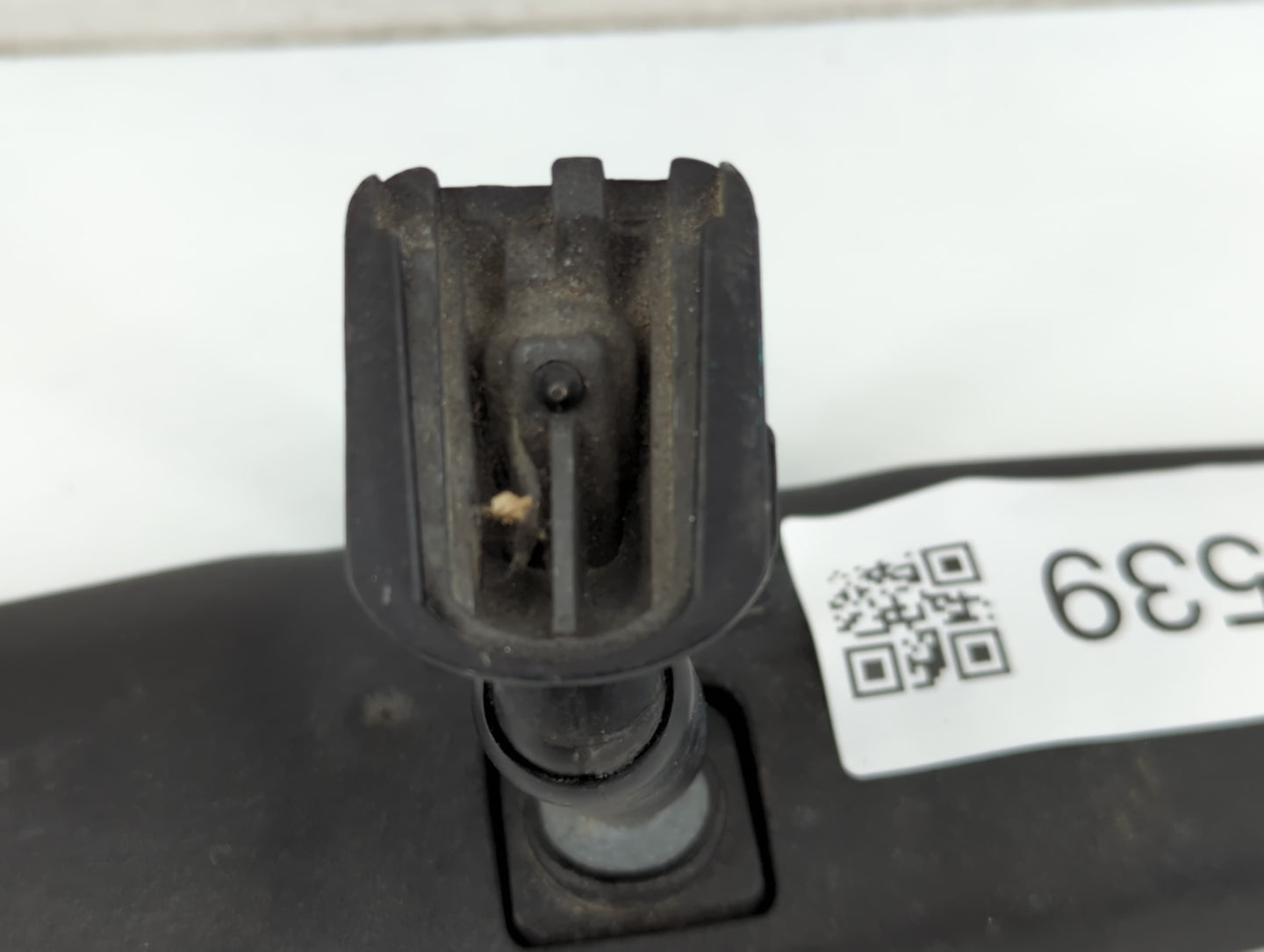 2008 Dodge Ram 1500 Interior Rear View Mirror Replacement OEM P/N:E8011083 Fits OEM Used Auto Parts - Oemusedautoparts1.com