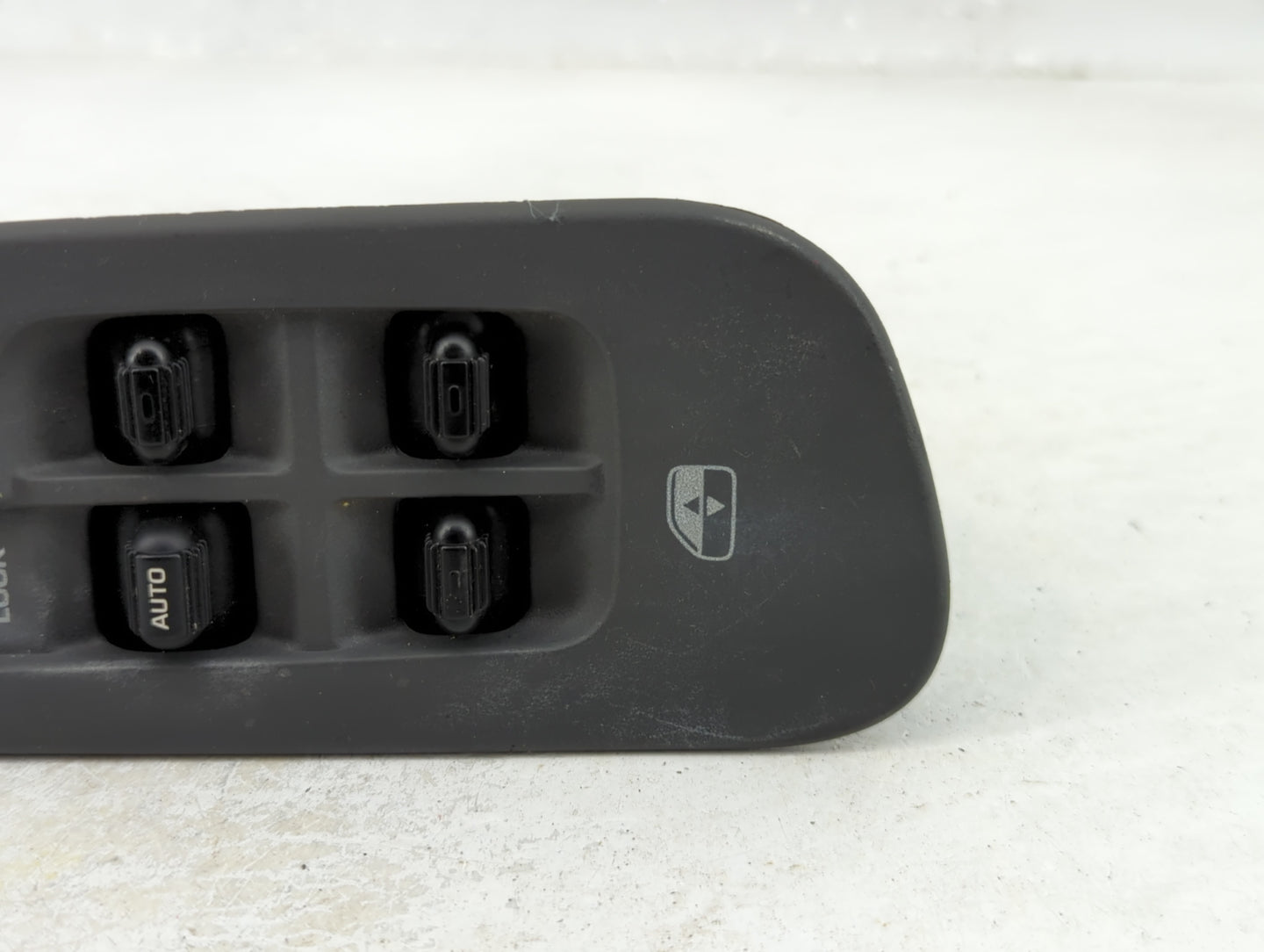 2003-2009 Dodge Ram 2500 Master Power Window Switch Replacement Driver Side Left P/N:211208 Fits OEM Used Auto Parts - Oemus