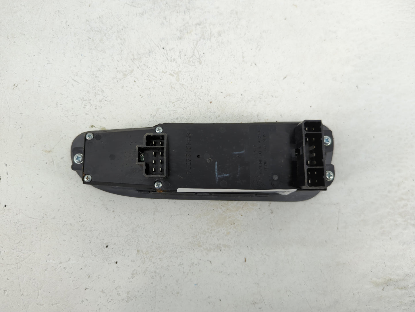 2003-2009 Dodge Ram 2500 Master Power Window Switch Replacement Driver Side Left P/N:211208 Fits OEM Used Auto Parts - Oemus