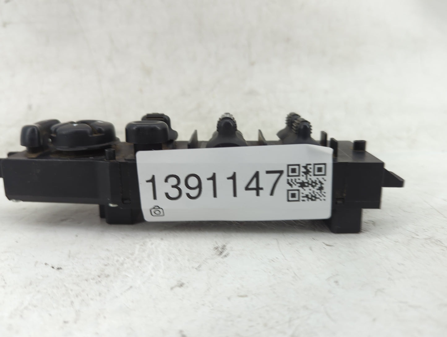 2003-2009 Dodge Ram 2500 Master Power Window Switch Replacement Driver Side Left P/N:397540 Fits OEM Used Auto Parts - Oemus