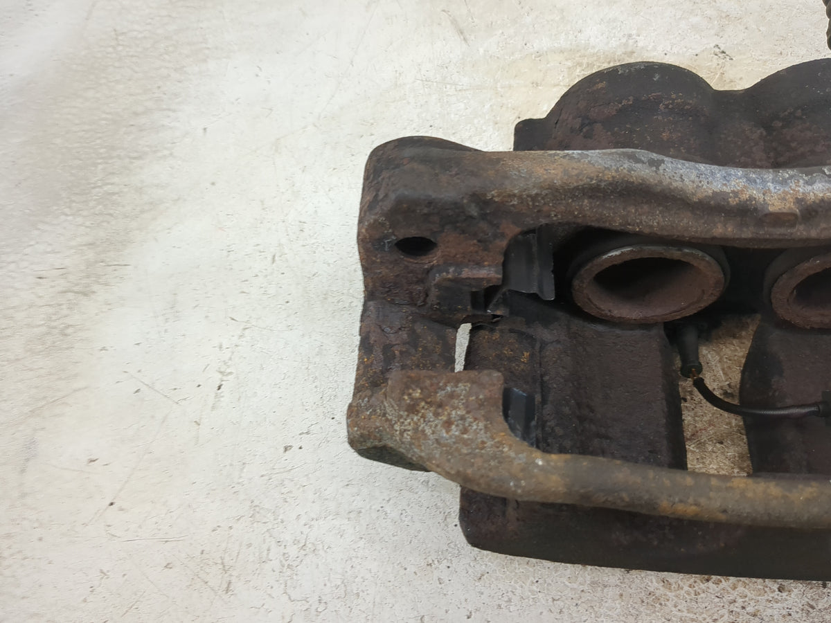 2008 Dodge Sprinter 3500 Rear Driver Left Brake Caliper - Oemusedautoparts1.com