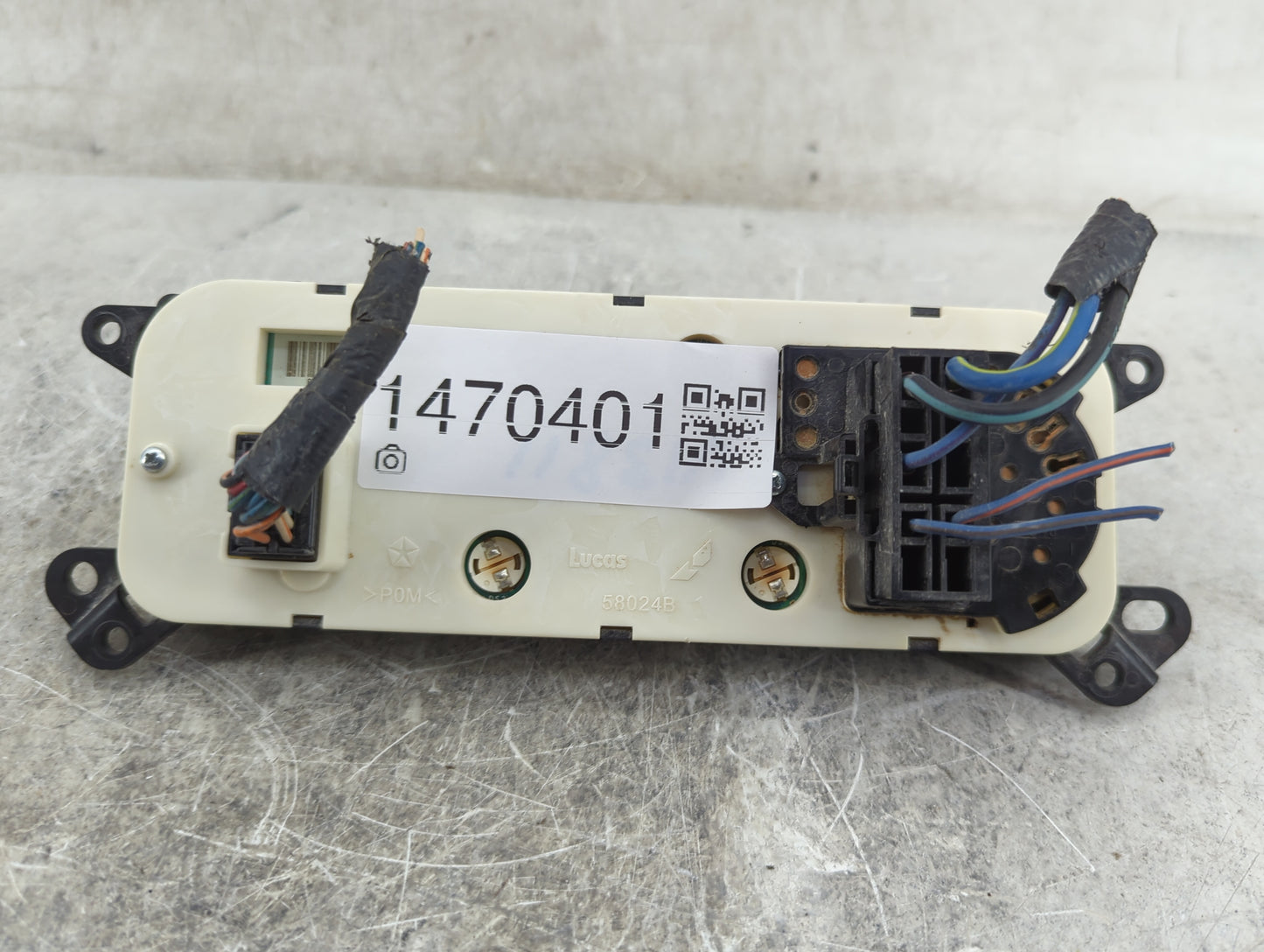 2008 Dodge Ram 1500 Climate Control Module Temperature AC/Heater Replacement P/N:P55057079AB 58024B, 58024H Fits OEM Used Au
