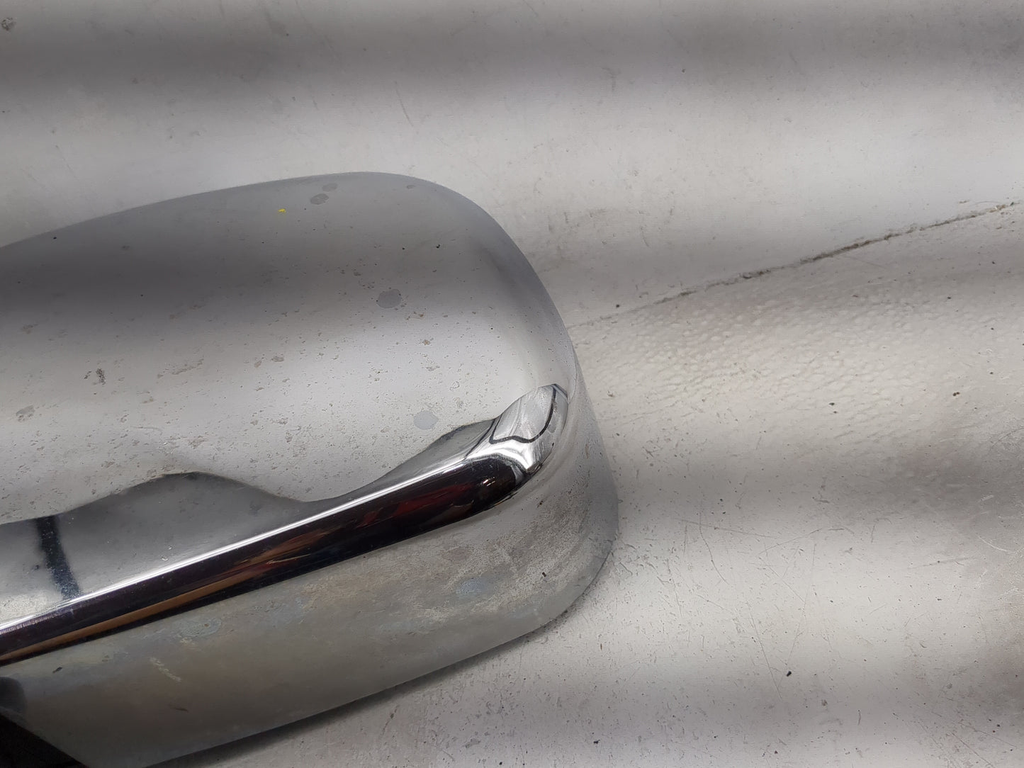 2002-2008 Dodge Ram 1500 Driver Side View Mirror - Left Door Mirror OEM Used - Oemusedautoparts1.com