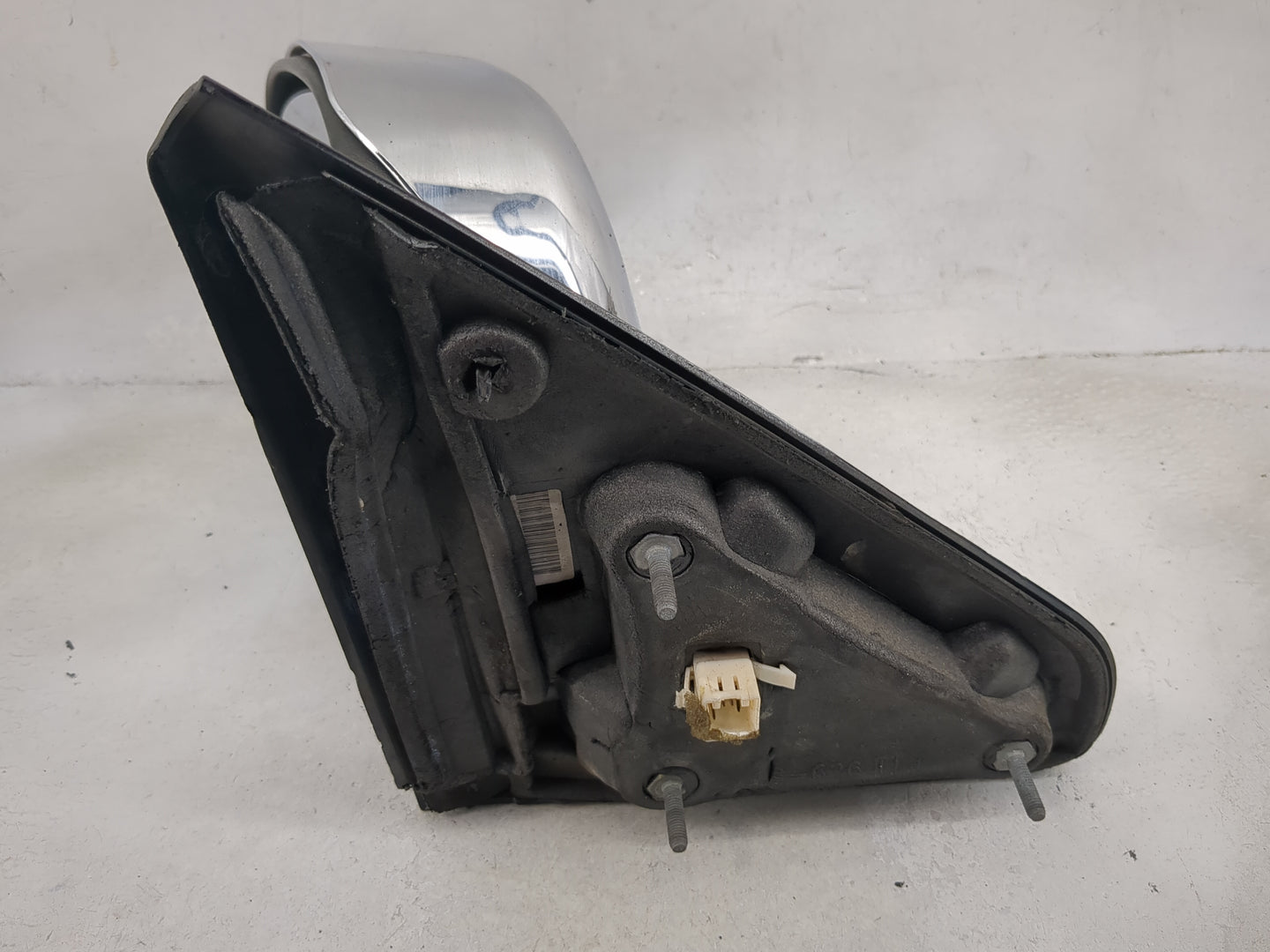 2002-2008 Dodge Ram 1500 Driver Side View Mirror - Left Door Mirror OEM Used - Oemusedautoparts1.com