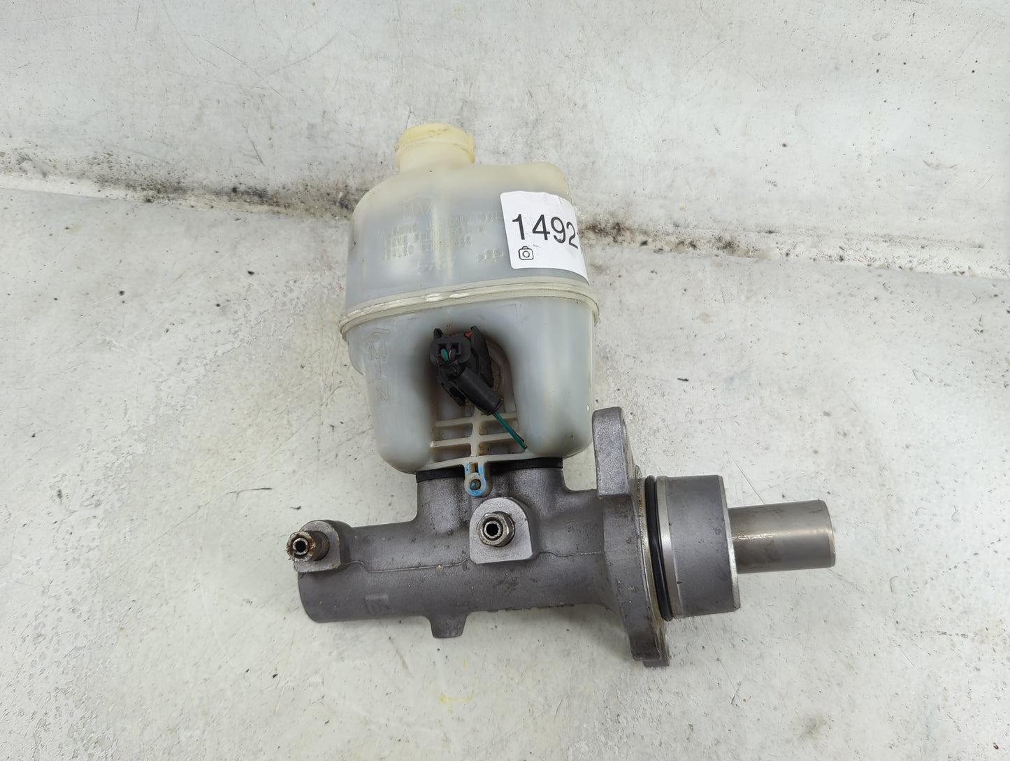 2007-2008 Dodge Ram 1500 Brake Master Cylinder 1492185 - Oemusedautoparts1.com