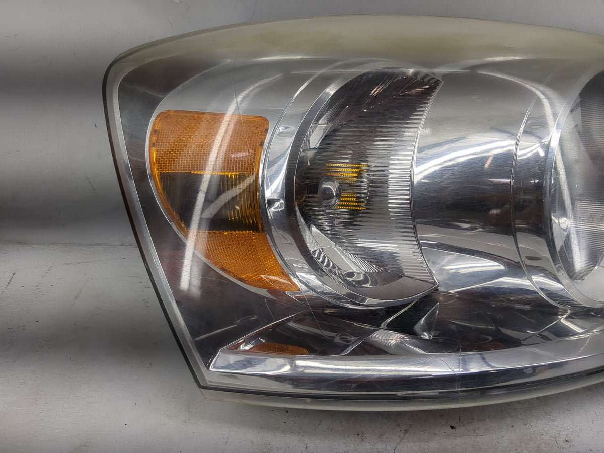 2007-2008 Dodge Ram 1500 Passenger Right Oem Head Light Headlight Lamp 1501017 - Oemusedautoparts1.com