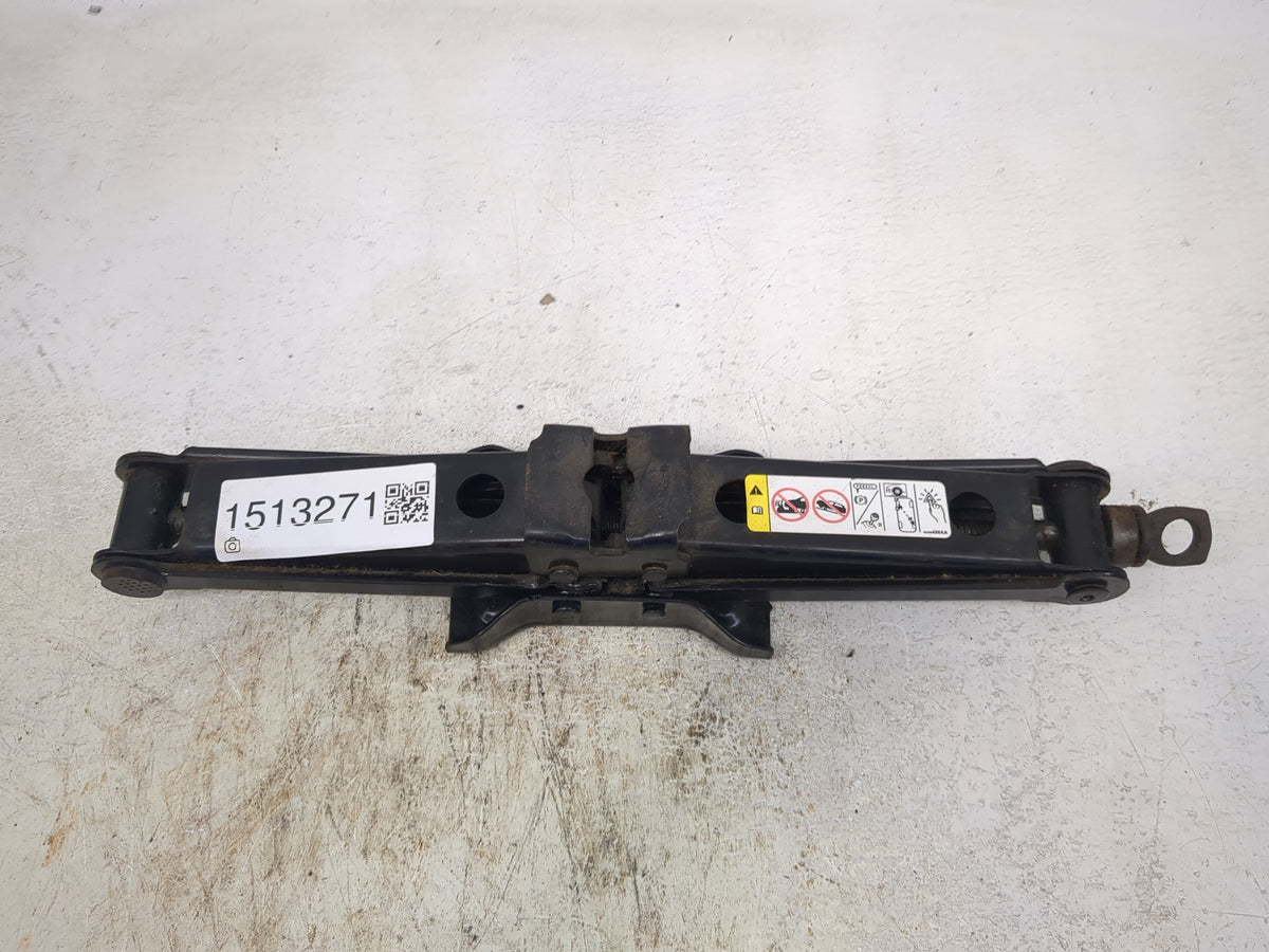 2008 Dodge Ram 1500 Spare Scissor Car Jack - Oemusedautoparts1.com