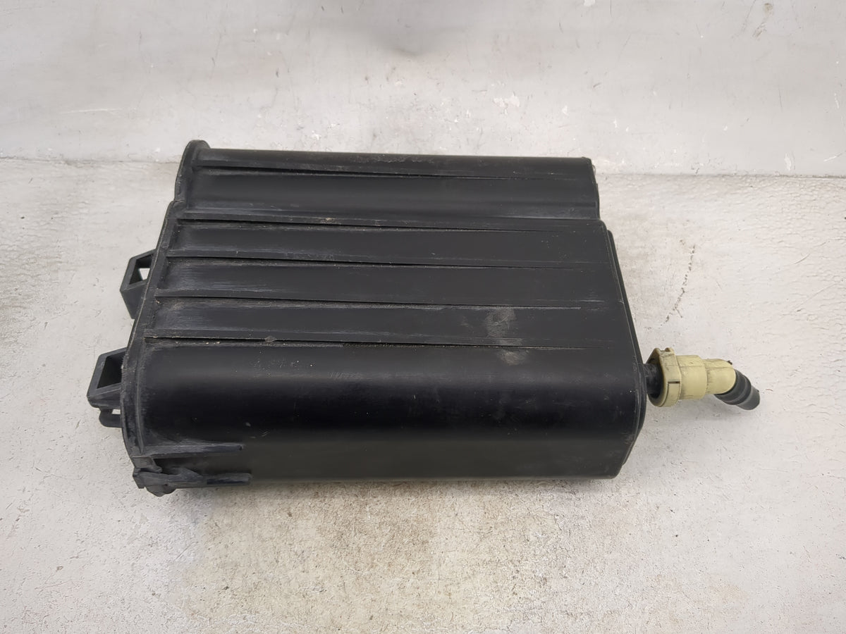 2008 Dodge Ram 1500 Fuel Vapor Charcoal Canister - Oemusedautoparts1.com