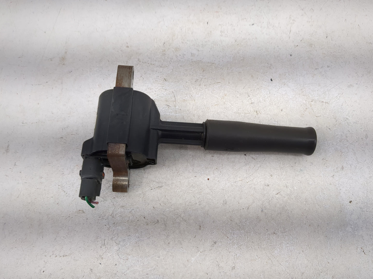 2008 Ferrari 360 Ignition Coil Igniter Pack 1482468 - Oemusedautoparts1.com