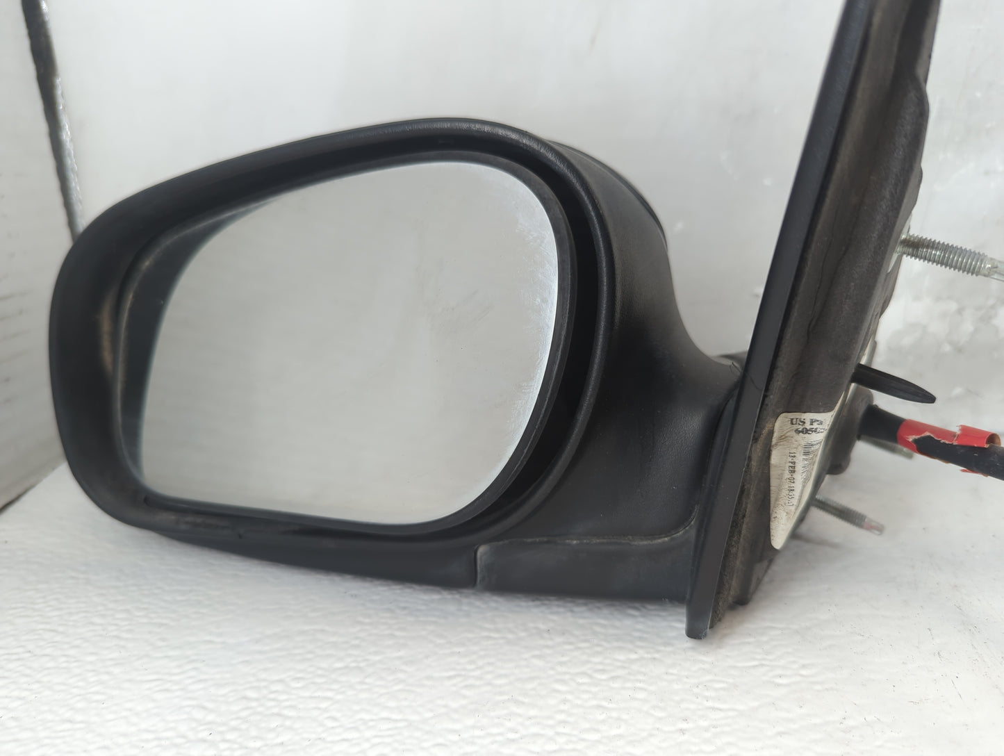 2002-2011 Ford Crown Victoria Driver Side View Mirror - Left Door Mirror OEM Used - Oemusedautoparts1.com