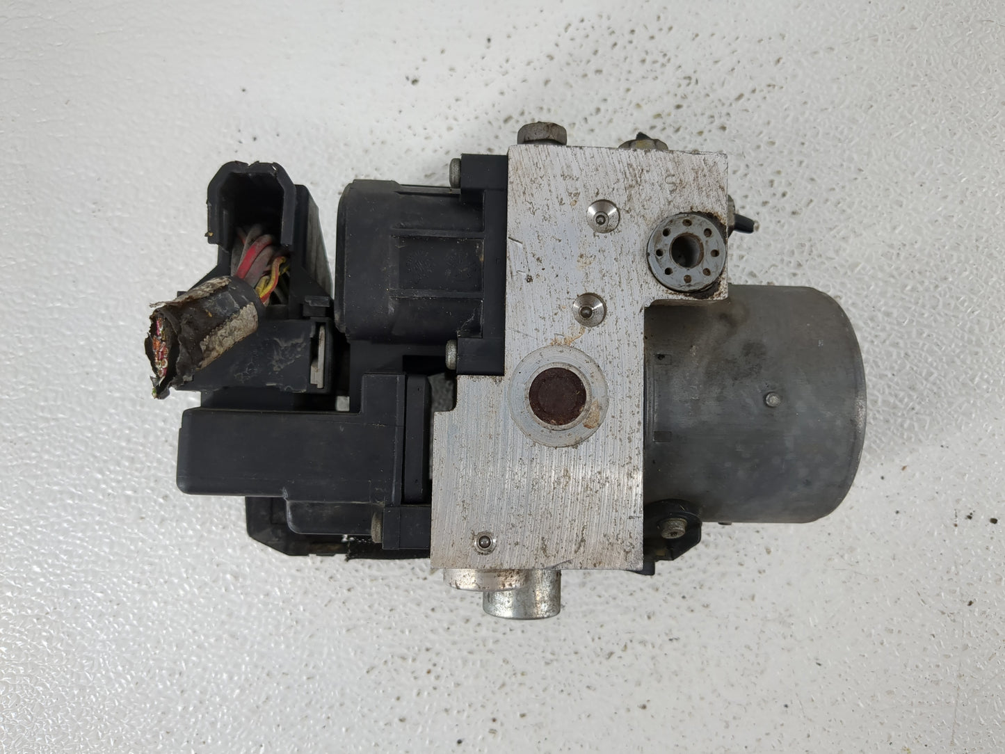 2006-2008 Ford Crown Victoria ABS Pump Control Module Replacement P/N:6W73-2C346-BA Fits Fits 2006 2007 2008 OEM Used Auto P