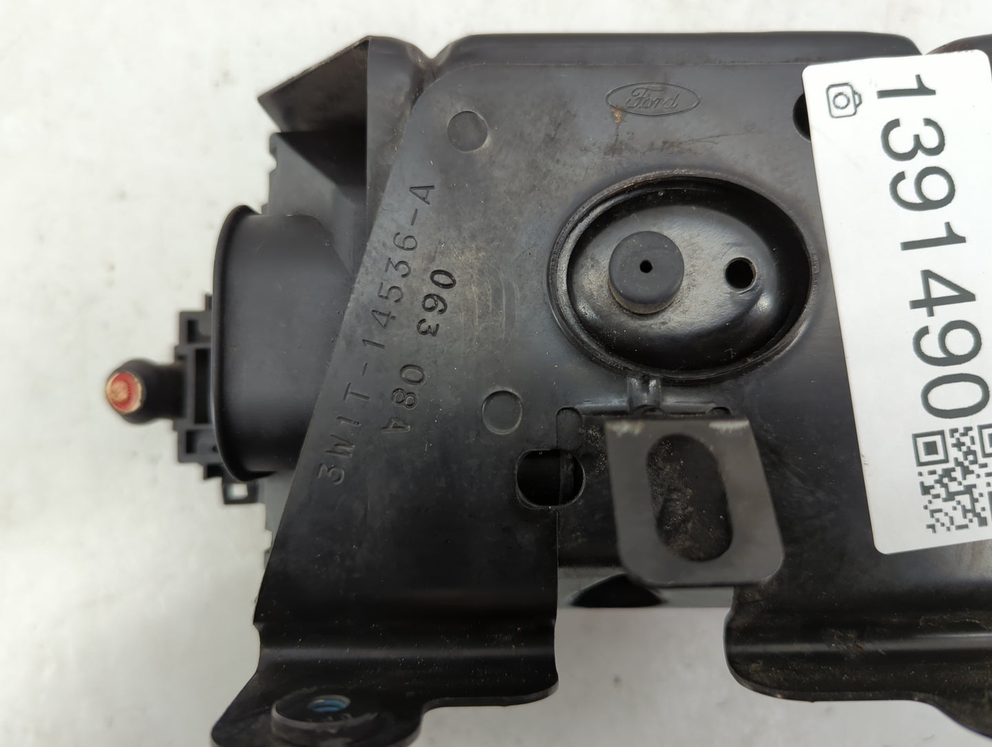 2008 Ford Crown Victoria Fusebox Fuse Box Panel Relay Module P/N:3W1T-14536-A Fits OEM Used Auto Parts - Oemusedautoparts1.c